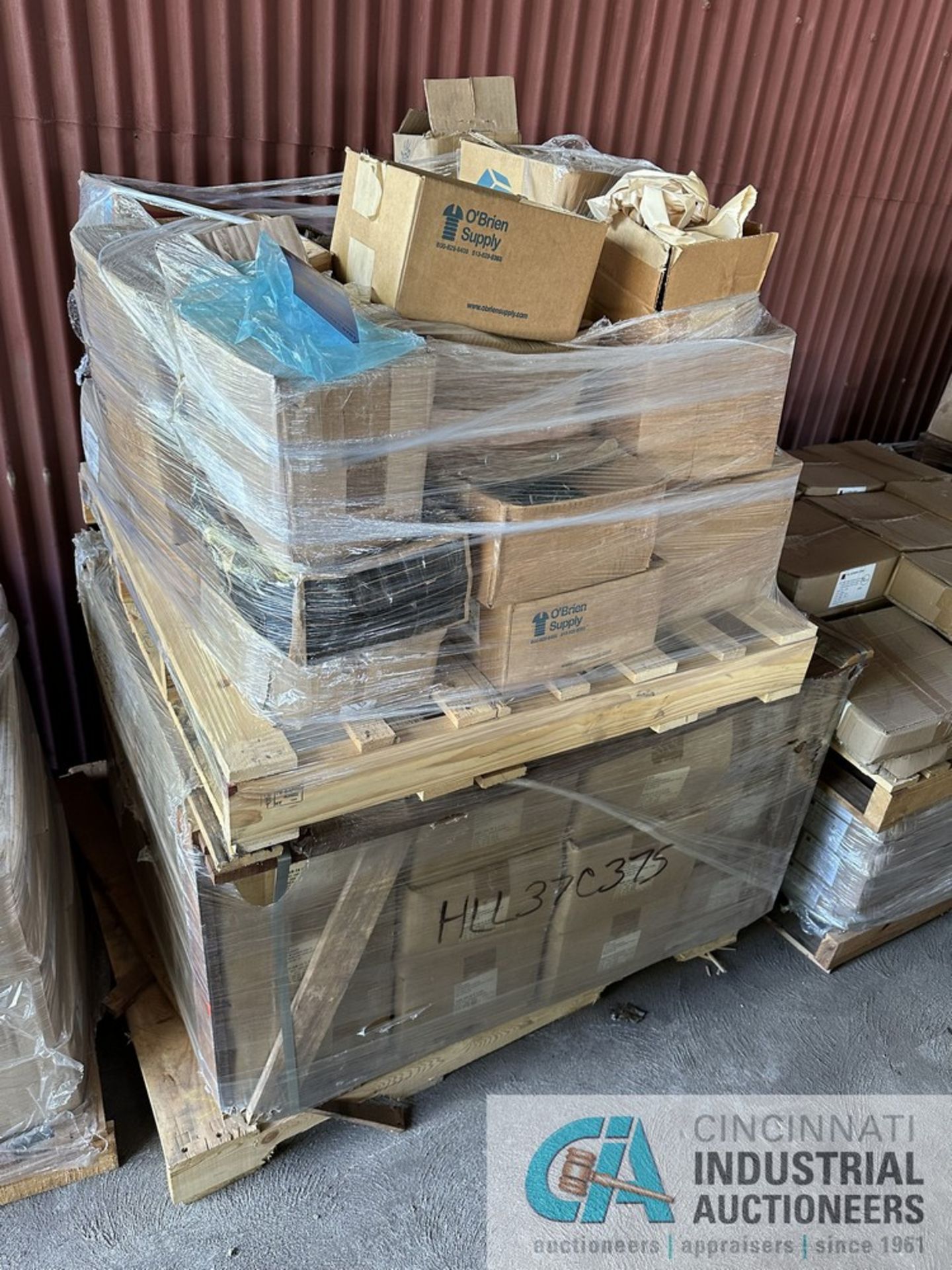 (LOT) (2) SKIDS (1) STACK MISCELLANEOUS HARDWARE, (1) APPROX. (36) BOXES OF 3/8-16 X 3-3/4 HEX