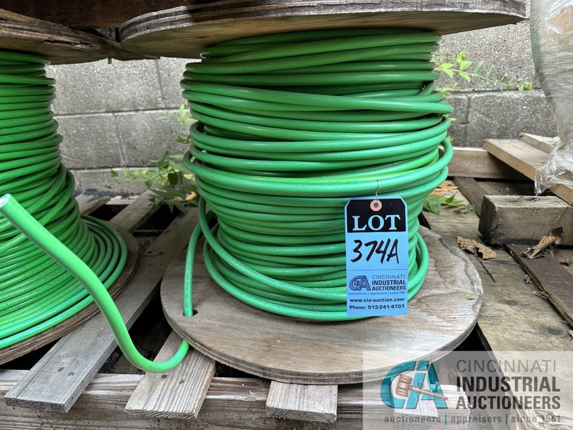 (1) SPOOL, APPROX. 300' ALUMINUM WIRE, GREEN, 2/0, Lengths are estimates only, no claim can be