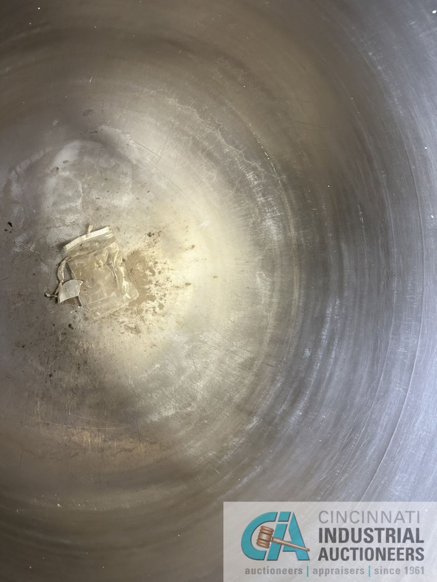 245 GALLON STAINLESS STEEL PORTABLE MIXING BOWL - Image 3 of 3