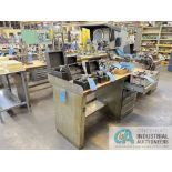 WORKBENCHES, (1) WITH VISE