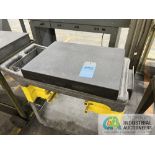 18" X 24" X 3" BLACK GRANITE SURFACE PLATE ON ROLLING CART