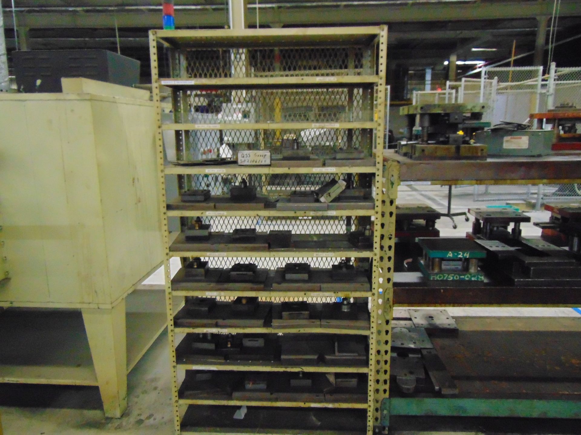 SECTIONS TEAR DROP PALLET RACKING, (3) ASSORTED SHELVING UNITS - NO CONTENTS INCLUDED - Image 6 of 6