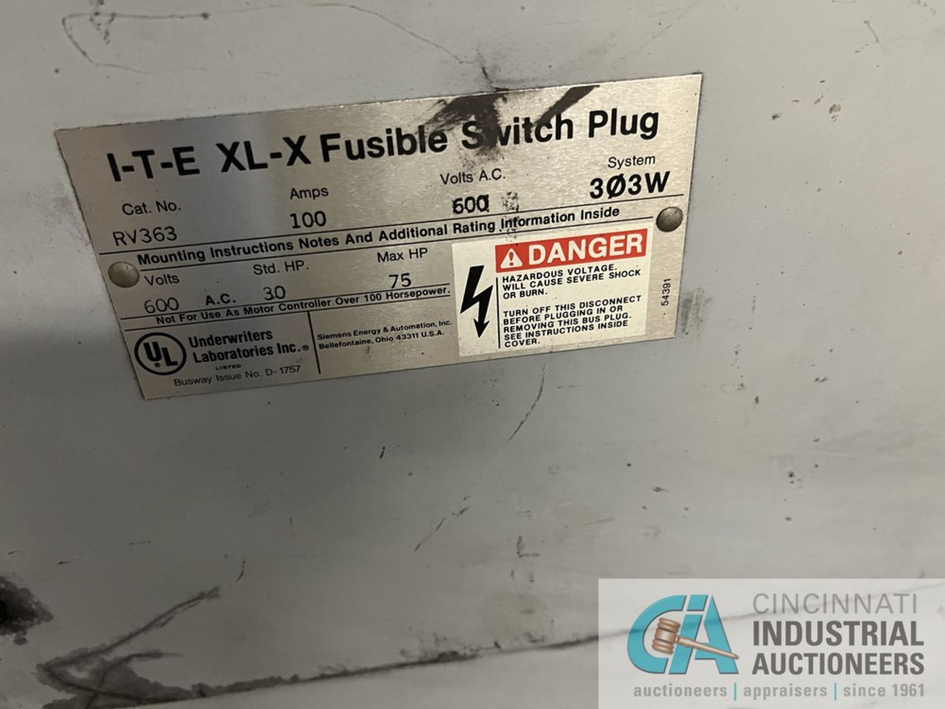 SKID OF ELECTRIC FUSIBLE SWITCH PLUG BOXES; GE, ITE - Image 6 of 6