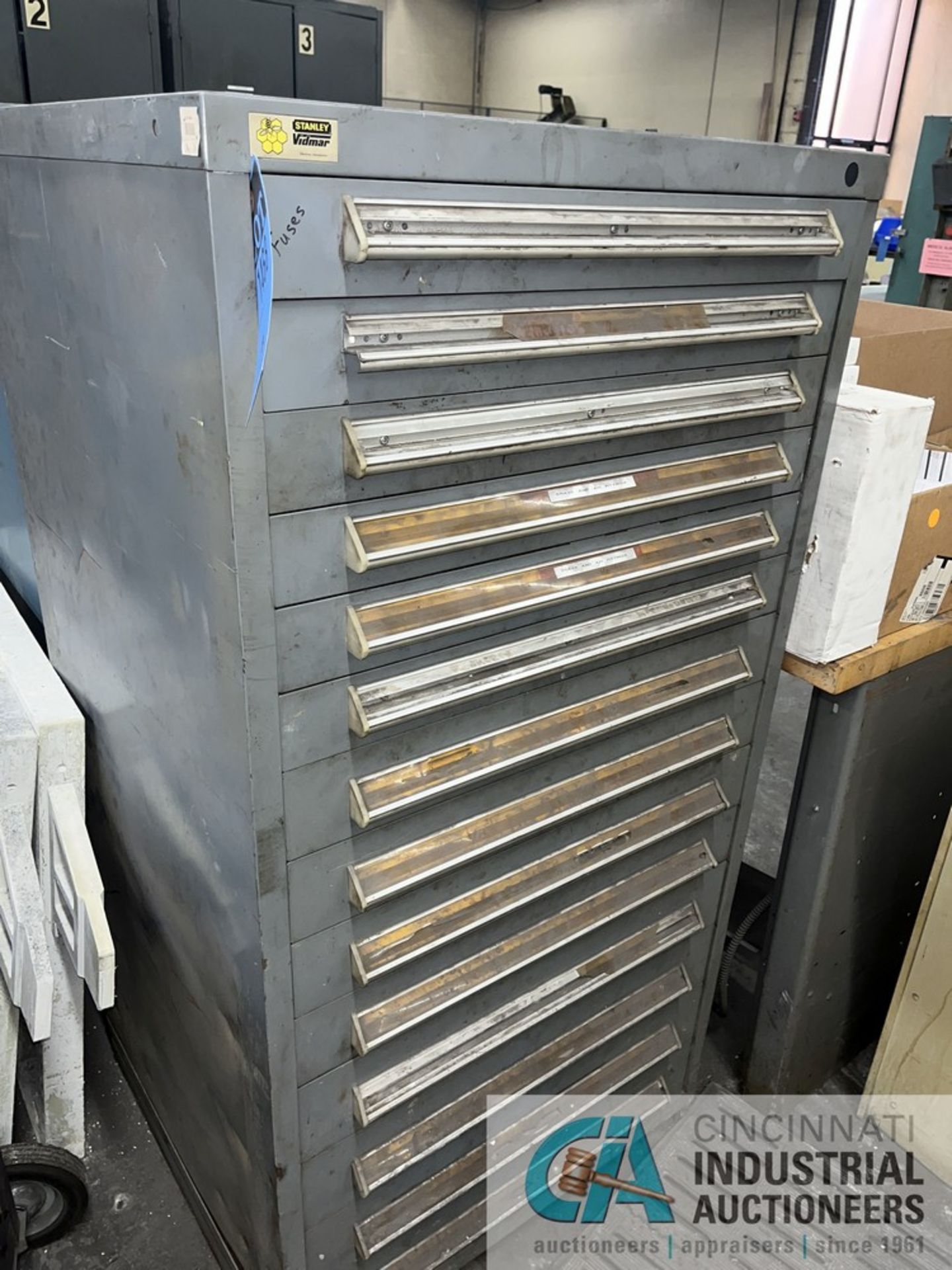 14-DRAWER VIDMAR ROLLER BEARING TOOL CABINET