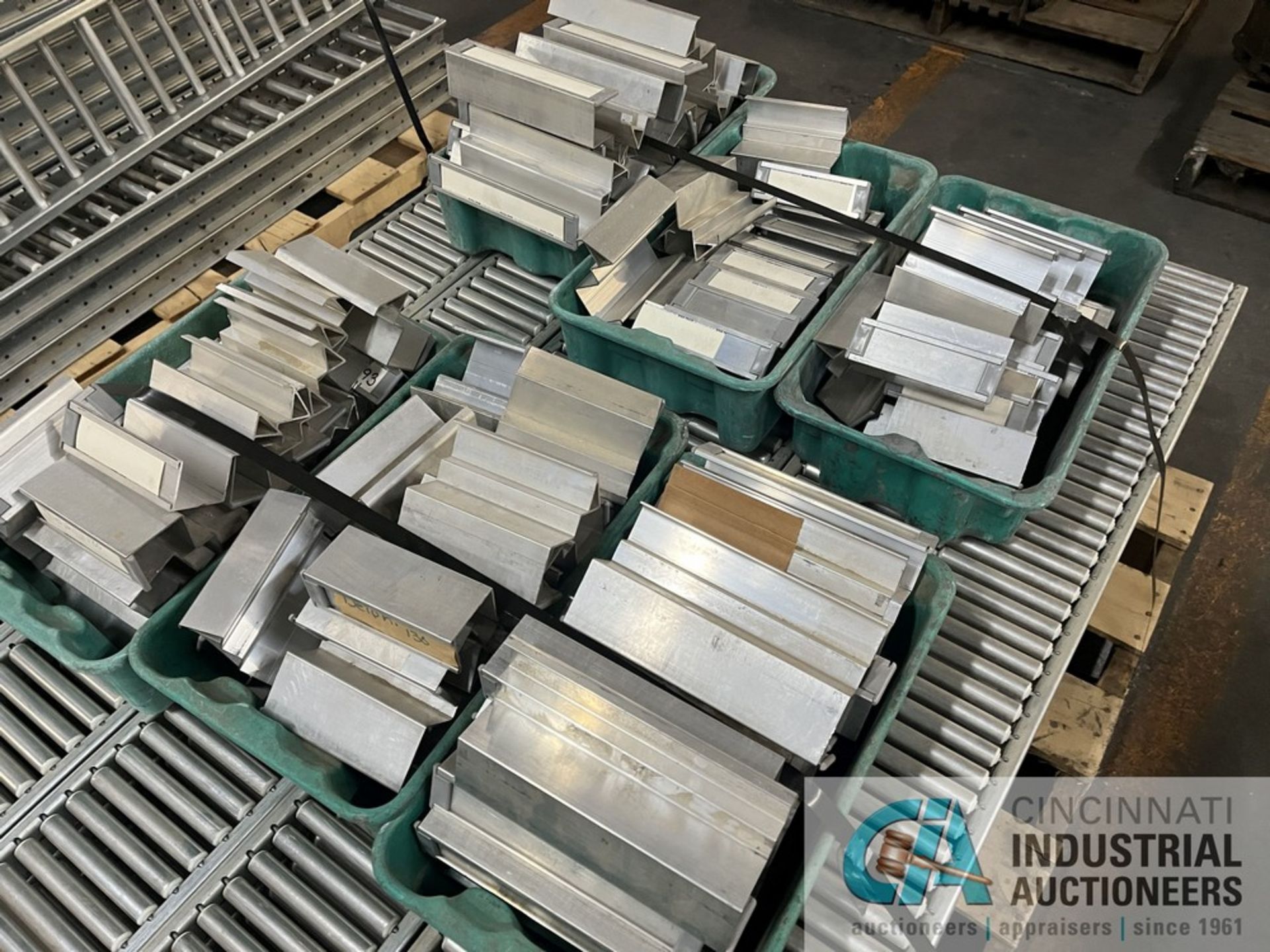 SKID OF 5" ALUMINUM ROLLER CONVEYOR; 55" LENGTH, (36) SECTIONS, BOX OF HANGERS BANDED ON SKID - Image 5 of 5