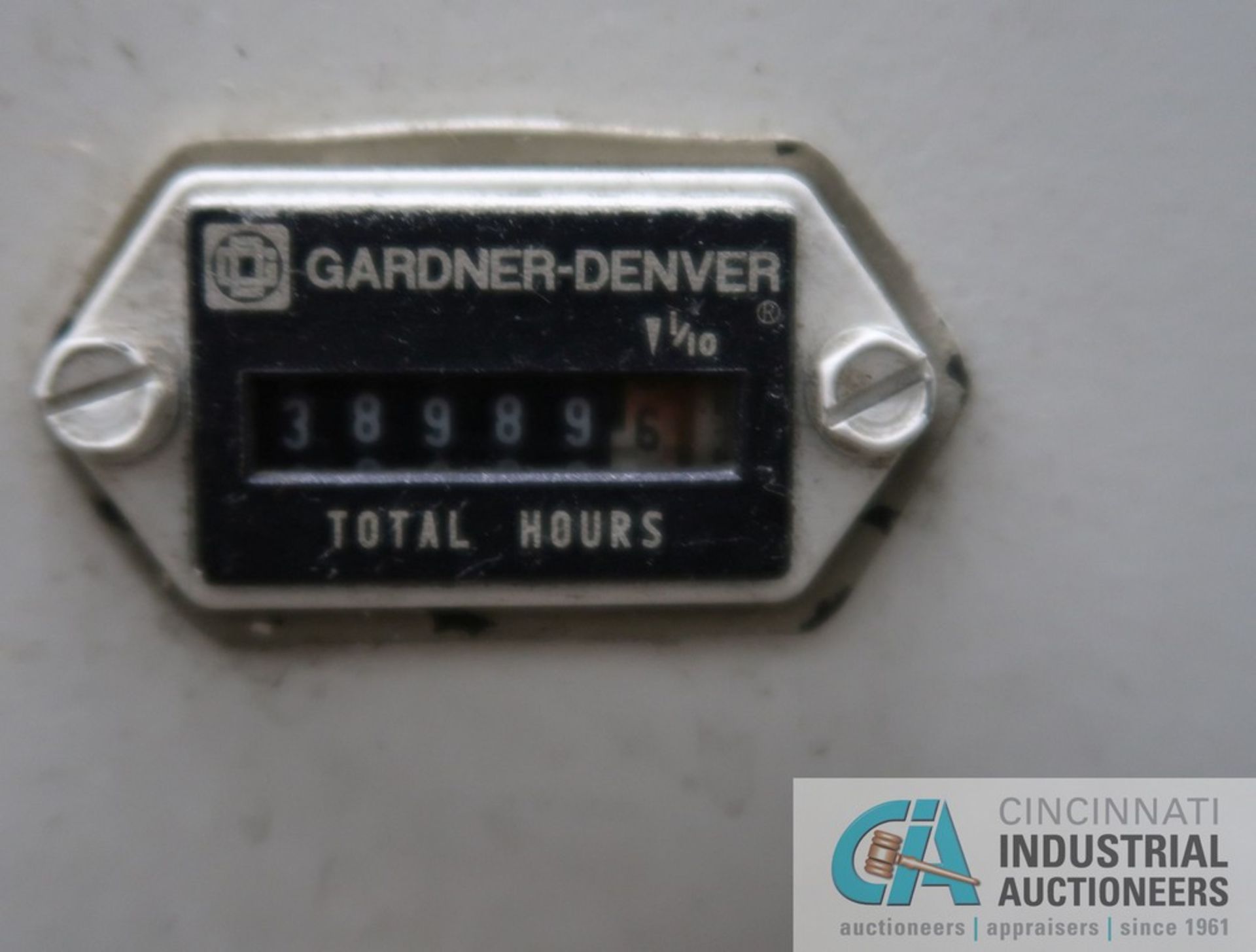 50 HP GARDNER DENVER MODEL EDEQJH BASE MOUNTED AIR COMPRESSOR; S/N U82029 (NEW 3-1997), 38,989 HOURS - Image 8 of 12