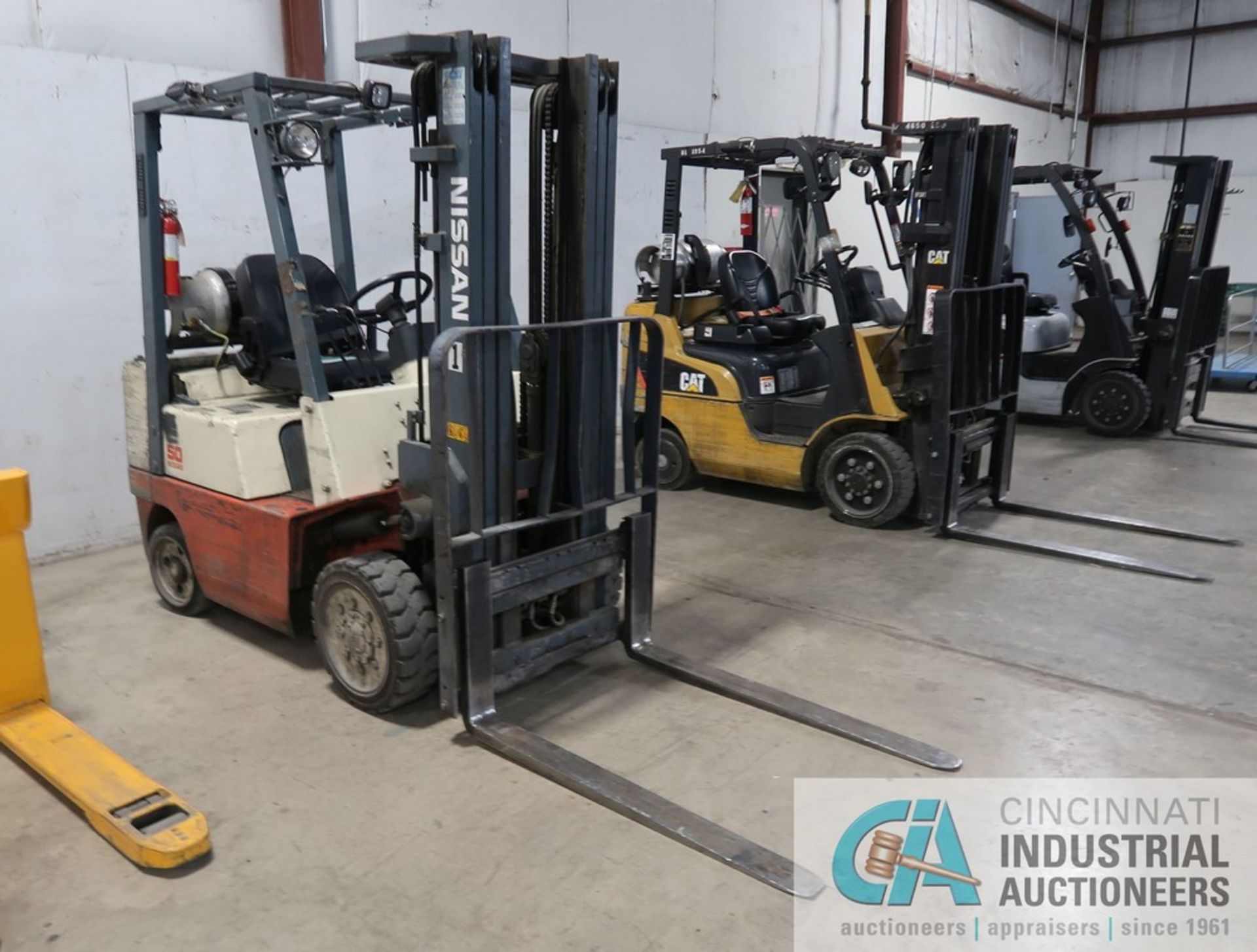 5,000 LB. NISSAN MODEL 50 LP GAS CUSHION TIRE THREE STAGE MAST FORKLIFT; S/N CPJ02A25PV, 178" MAX - Image 2 of 11