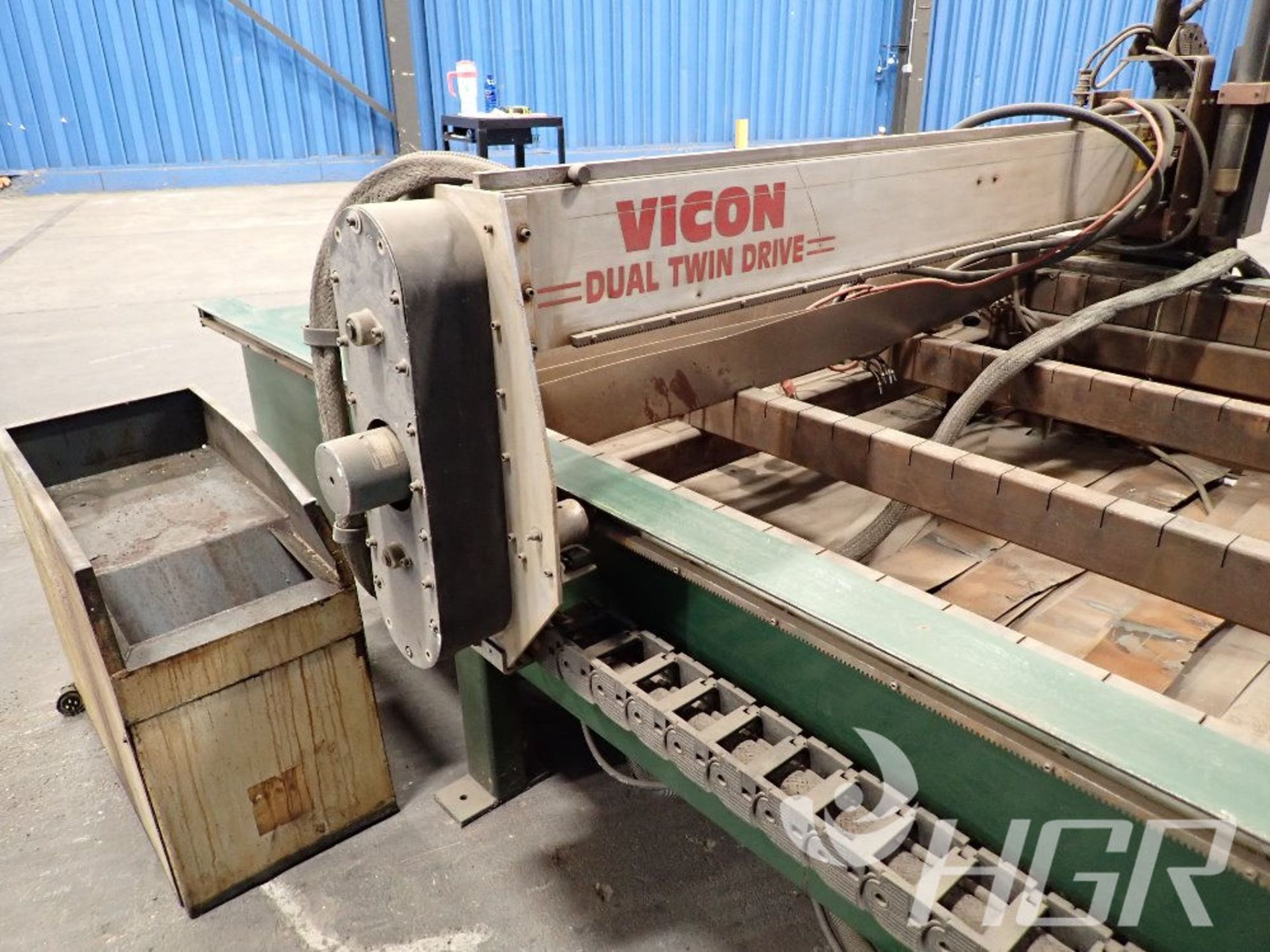 VICON PLASMA TABLE , Model n/a, Date: n/a; s/n n/a, Approx. Capacity: 84X60, Power: n/a, Details: - Image 15 of 25