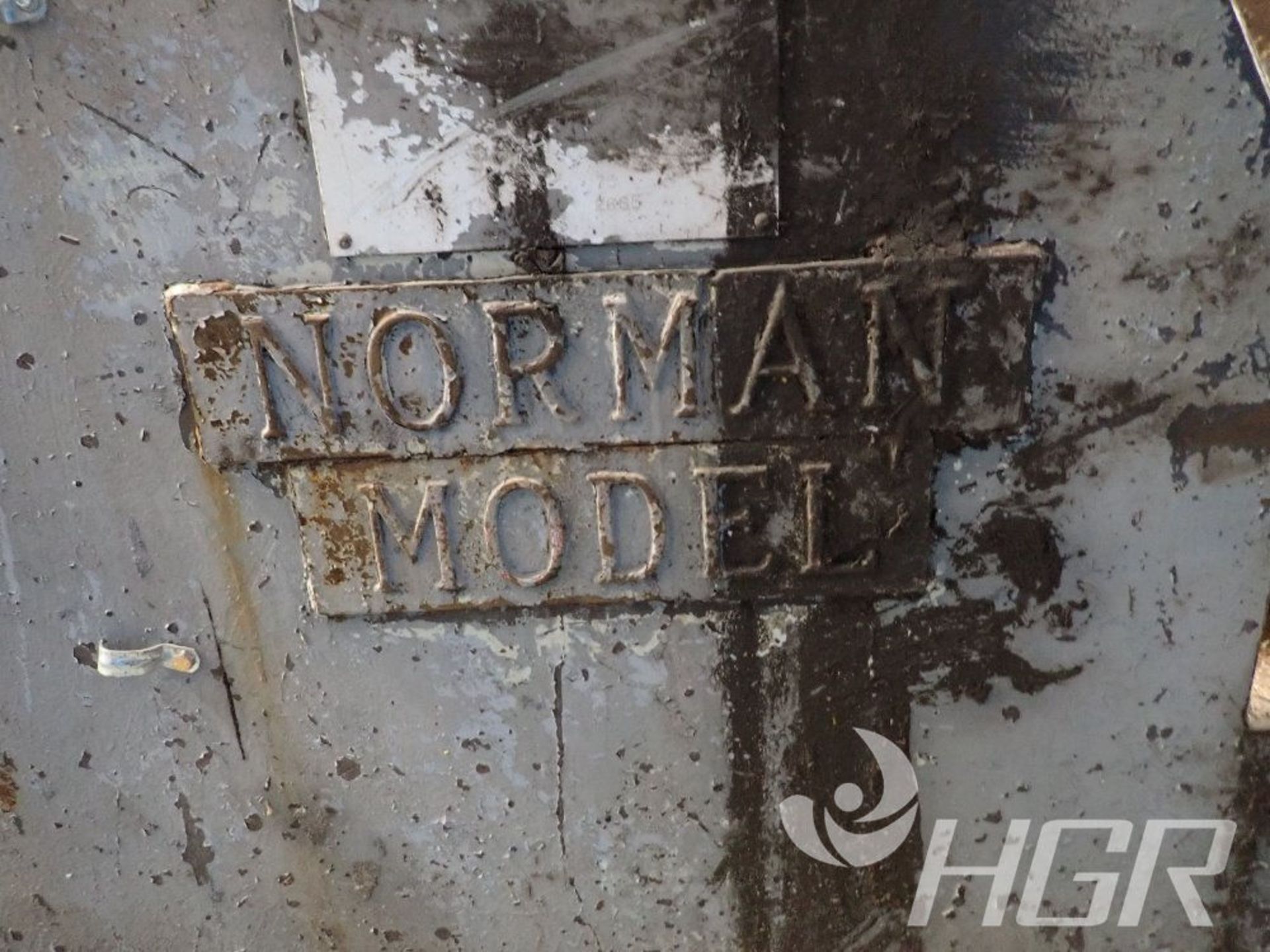 NORMAN MODEL CHIPPER, Model n/a, Date: n/a; s/n n/a, Approx. Capacity: 75", Power: n/a, Details: - Image 7 of 12