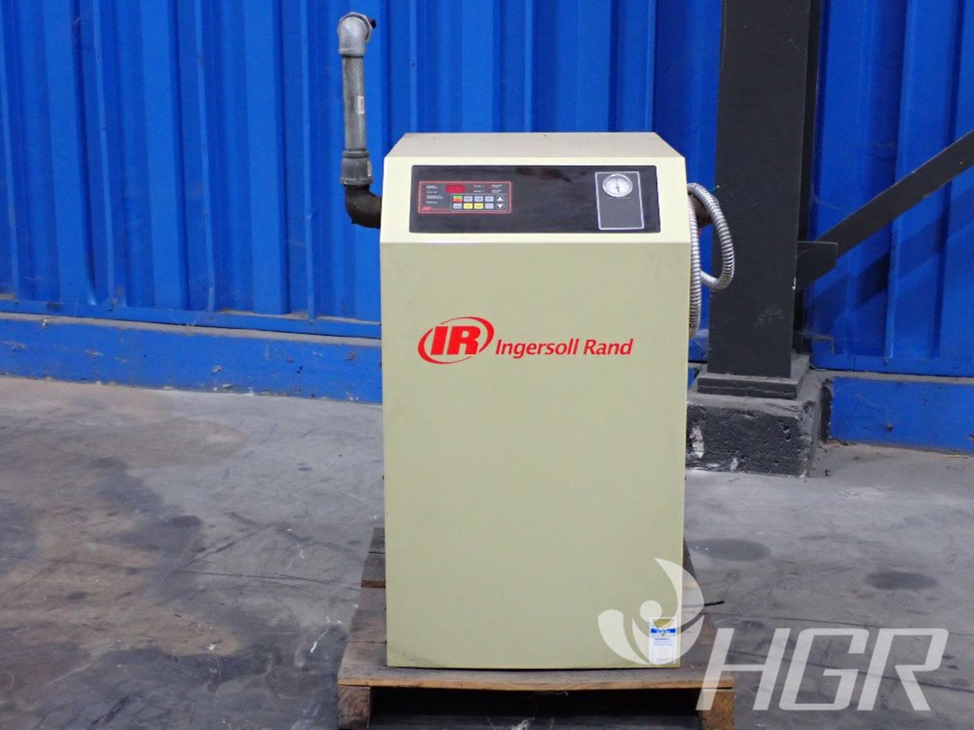 INGERSOLL RAND AIR DRYER, Model D680INA400, Date: n/a; s/n WCH1011723, Approx. Capacity: n/a, Power: - Image 2 of 7