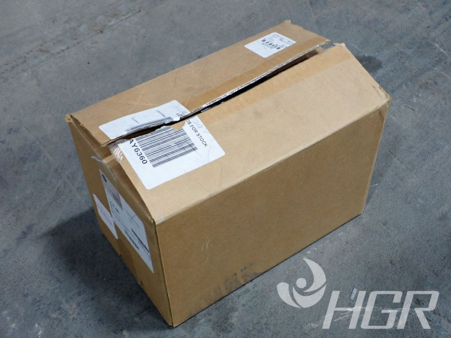 AB SERVO MOTOR, Model MPL-B420P-SJ74AA, Date: n/a; s/n n/a, Approx. Capacity: 2.5HP, Power: 3/60/ - Image 8 of 8