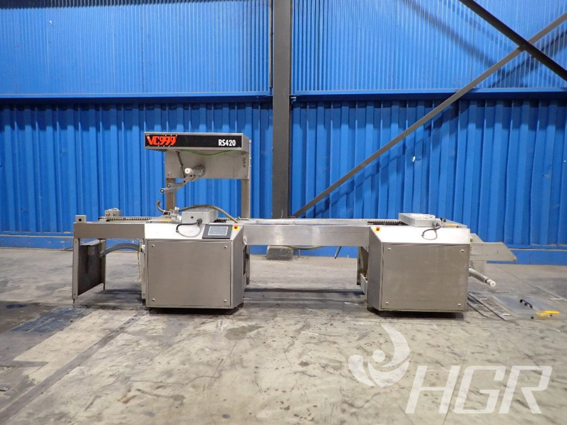 VC999 PACKAGING ROLL FED THERMOFORMER, Model RS420, Date: n/a; s/n RS2005225240, Approx. Capacity: - Image 2 of 14