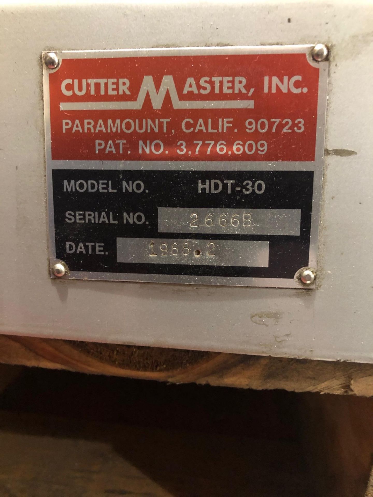 CUTTERMASTER TOOL GRINDER/SHARPENER MOD: HDT-30 * LOCATED AT 111 NEWMAN ST., LASALLE QC * - Image 2 of 2