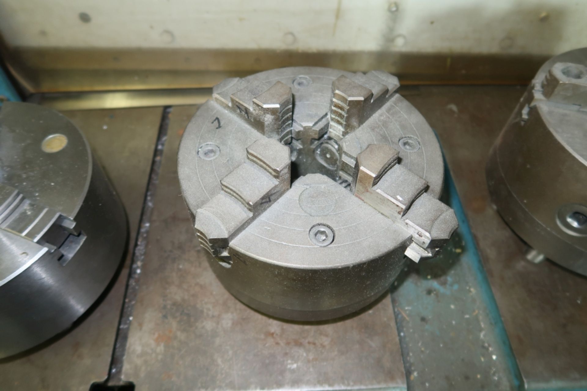8'' - 4 JAW CHUCK *LOCATED AT 1515 PALERME ST., BROSSARD QC*