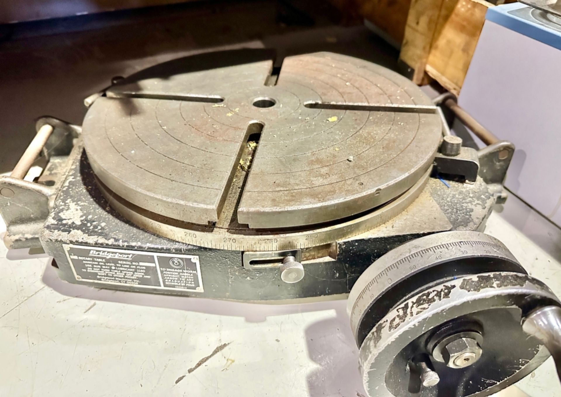 BRIDGEPORT 15'' ROTARY TABLE * LOCATED IN MONTREAL QC *