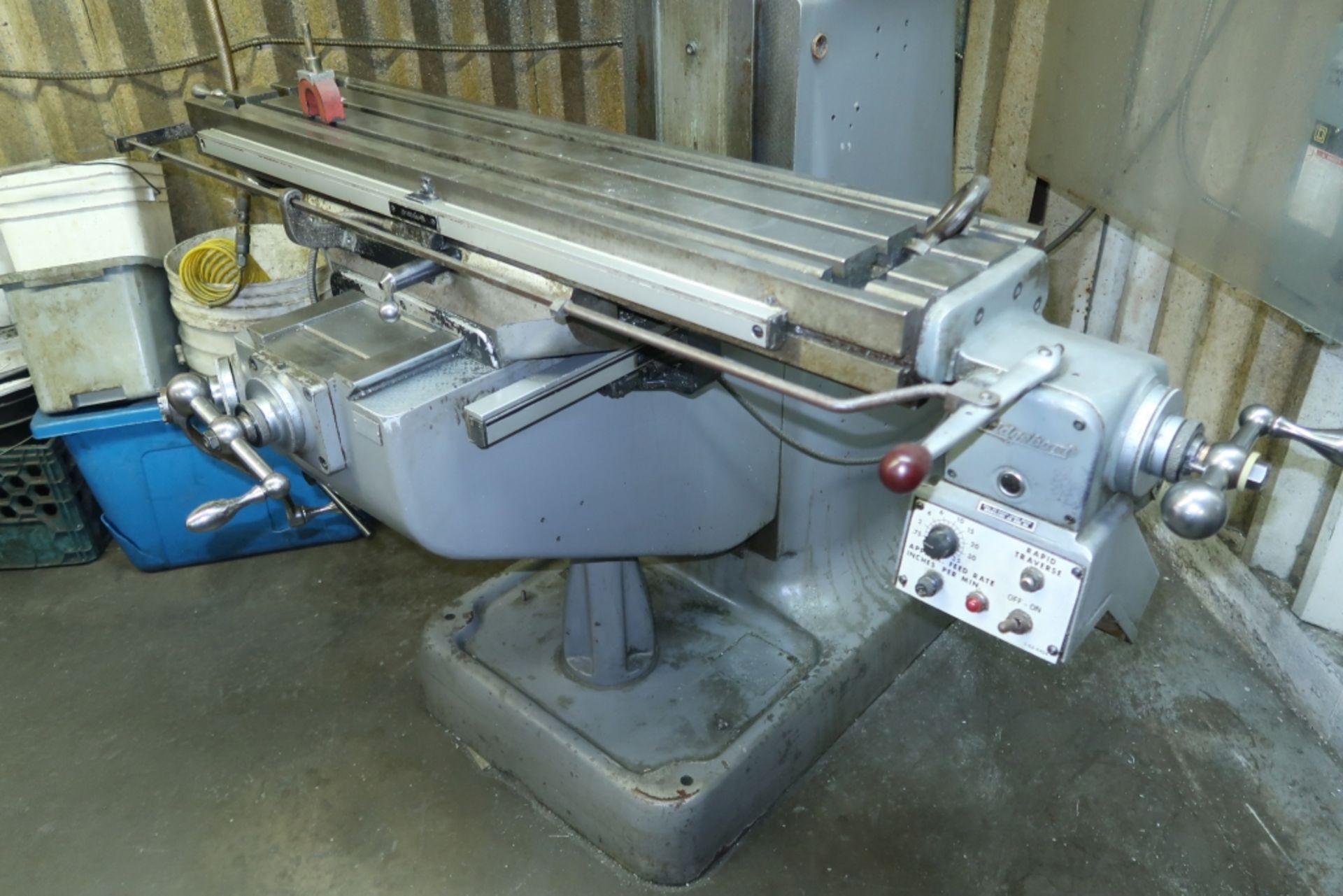 BRIDGEPORT SERIES I MILLING MACHINE, 9''X42'' TABLE, RAPIDE TRAVERS POWER FEED, ACU-RITE 2 AXE - Image 2 of 3