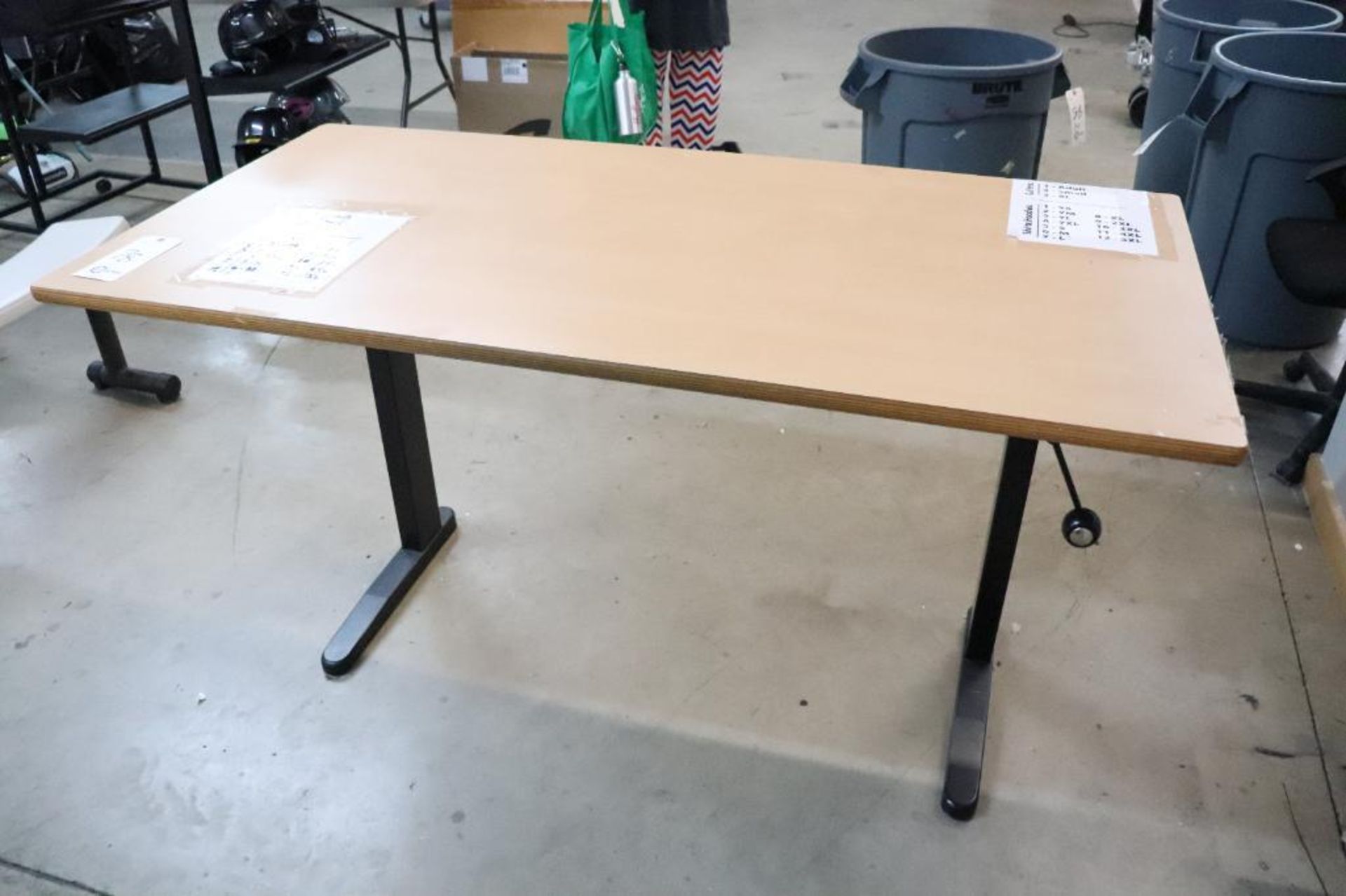 Adjustable height table