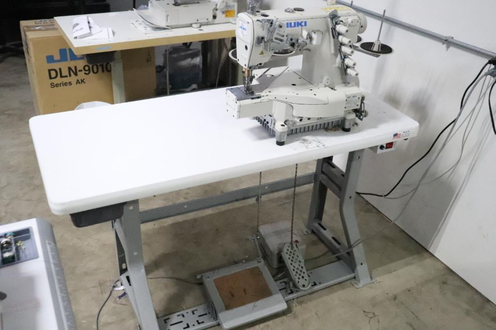 Juki MF-7923 coverstitch sewing machine w/ stand