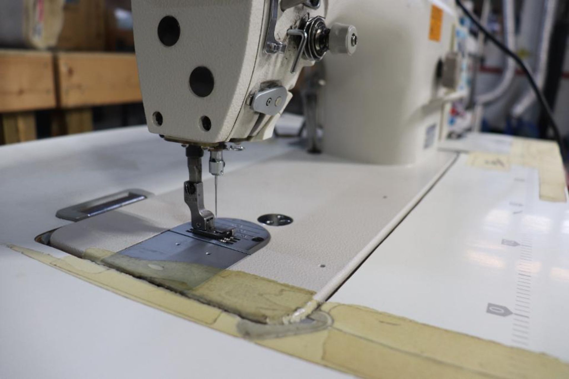 Jack JK-SHIRLEY IIE lockstitch sewing machine - Image 6 of 8