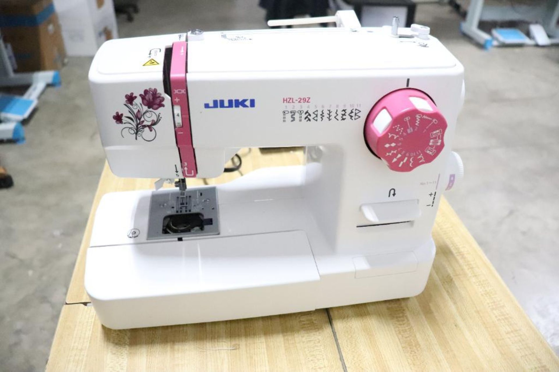 Juki HZL-29Z sewing machine - Image 5 of 5