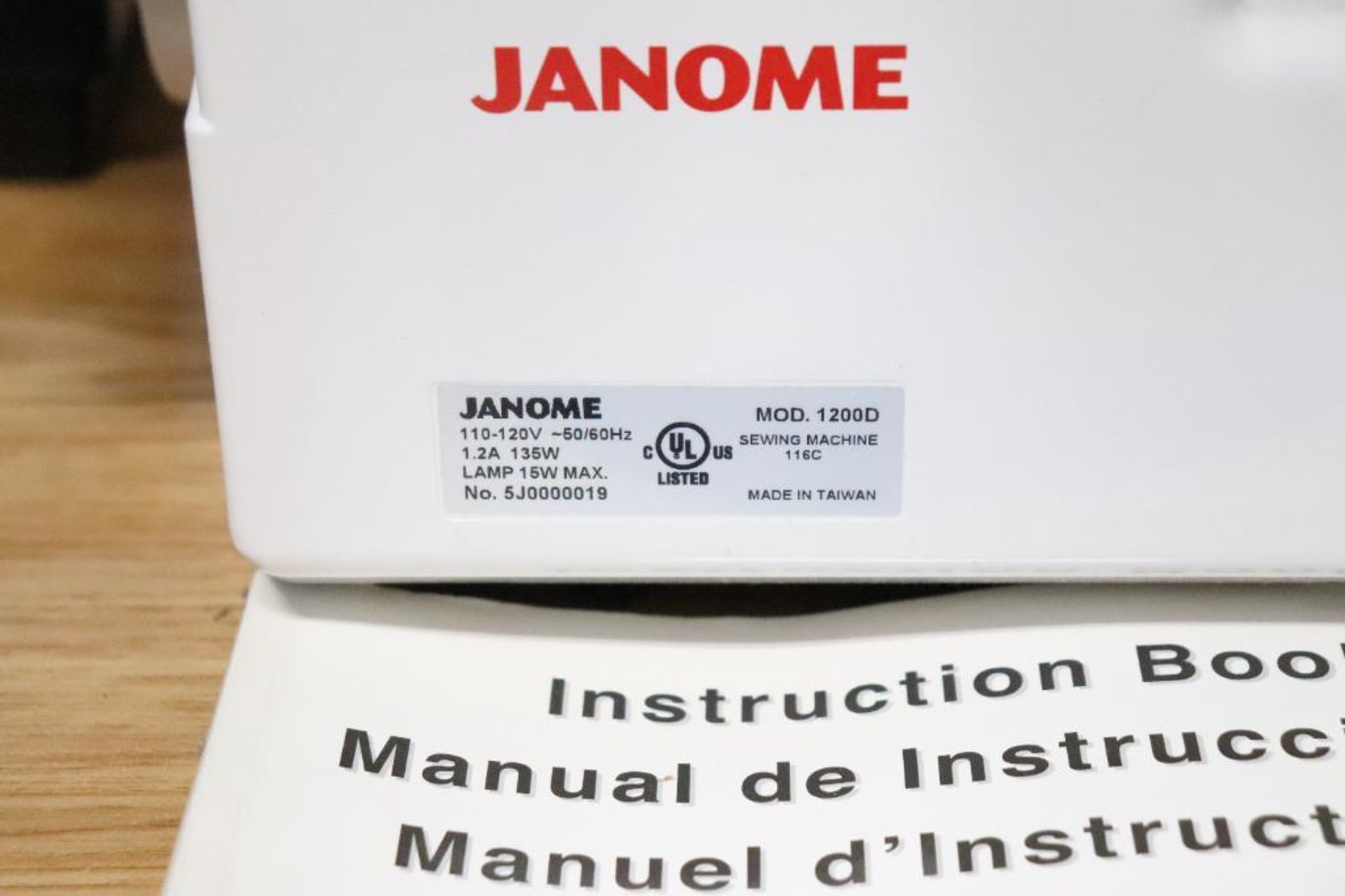 Janome Model 1200D professional serger - Image 6 of 6