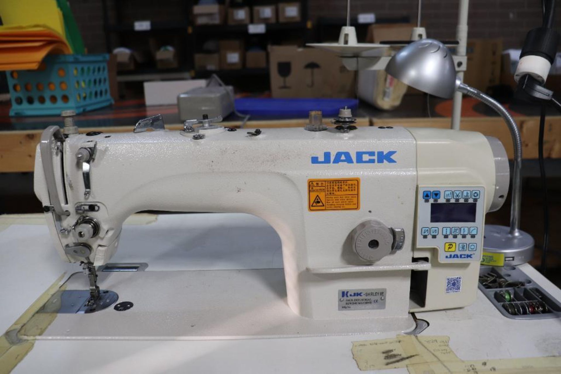 Jack JK-SHIRLEY IIE lockstitch sewing machine - Image 3 of 8