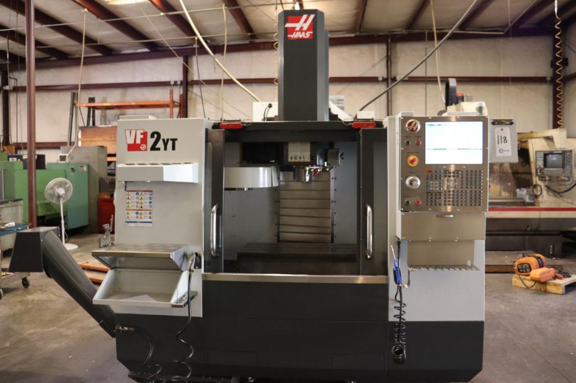 HAAS VF-2 YT vertical machining center - Image 29 of 32