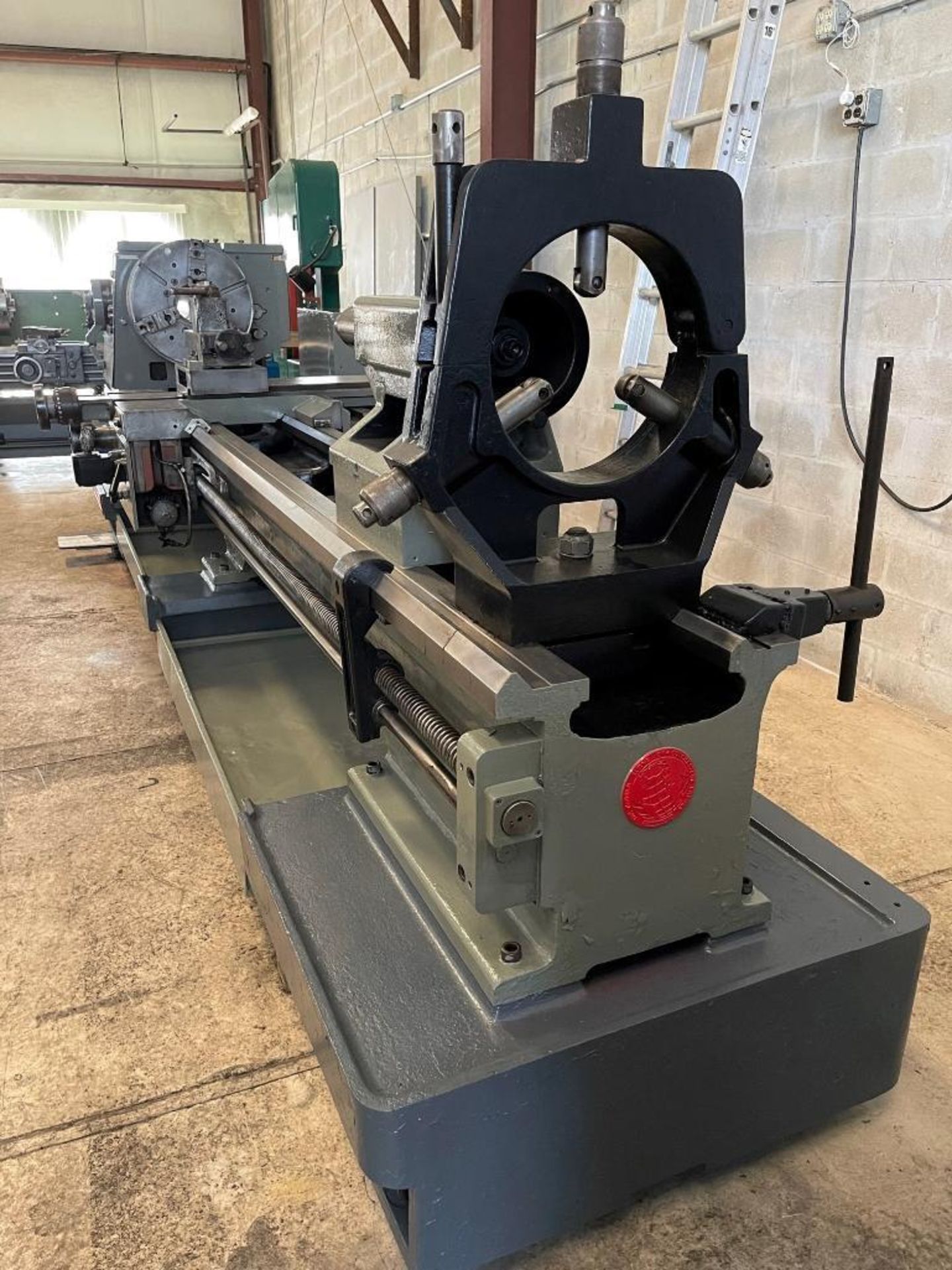 Clausing Colchester 30"/41" x 120" gap bed lathe - Image 5 of 13