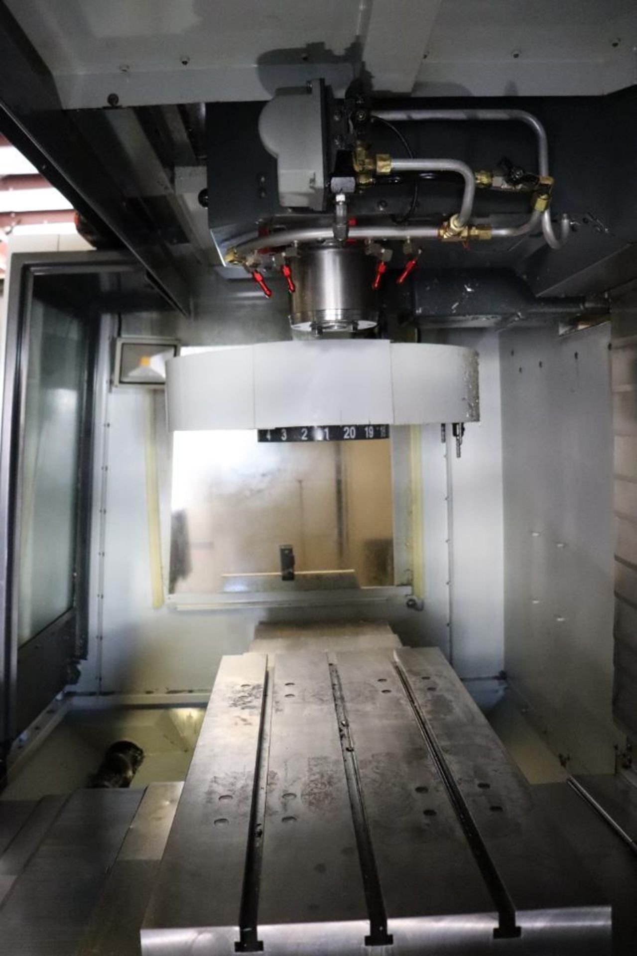 HAAS VF-2 YT vertical machining center - Image 25 of 32