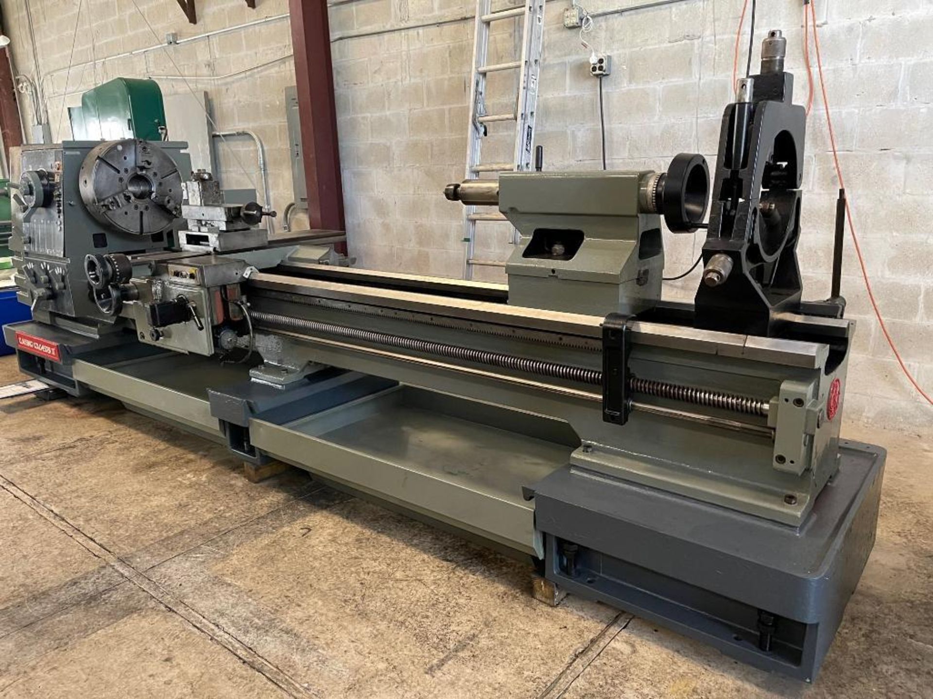 Clausing Colchester 30"/41" x 120" gap bed lathe - Image 3 of 13