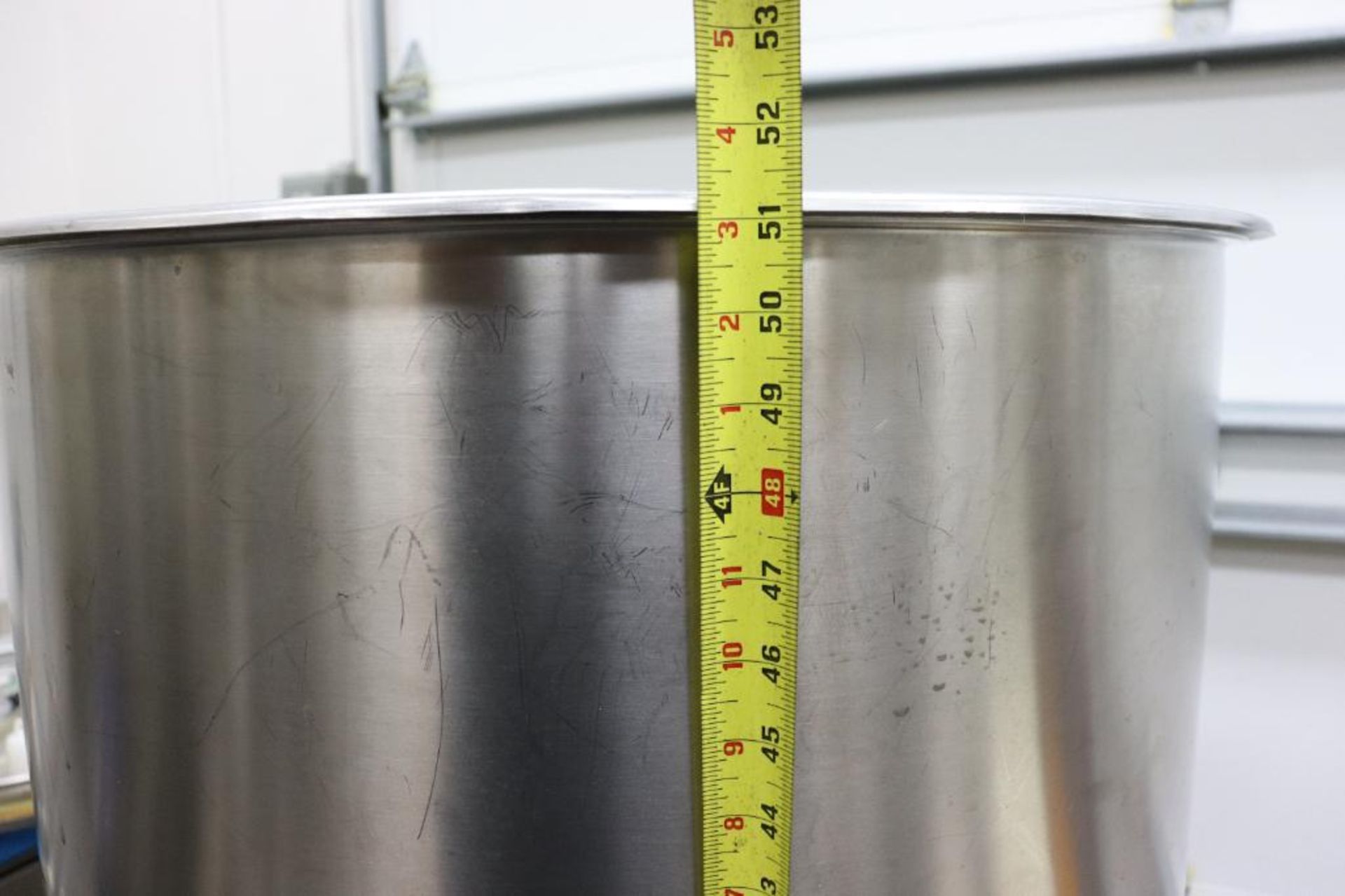 400 liter variable capacity wine fermenting tank - Image 12 of 13