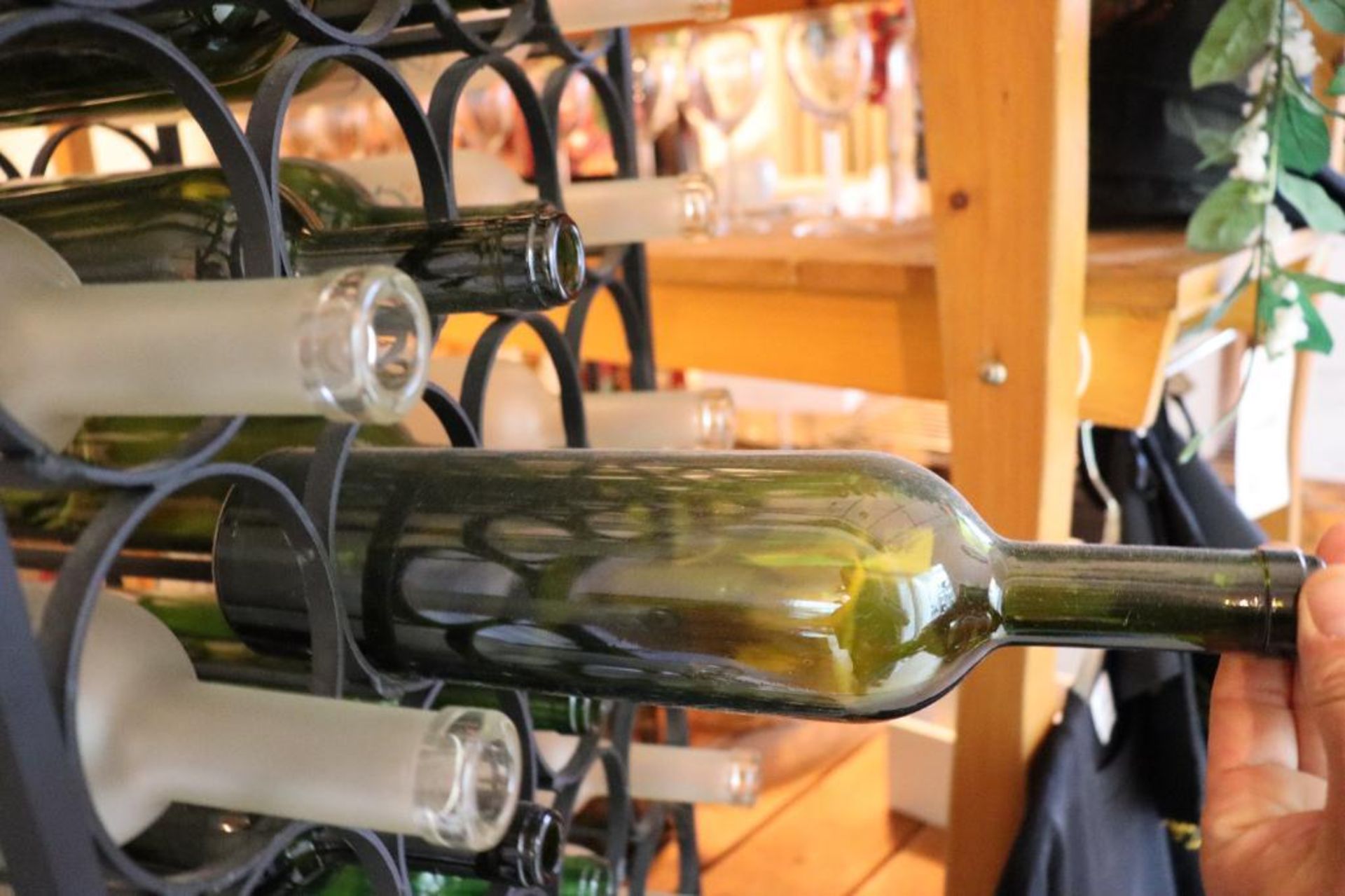Wine display rack - Image 4 of 4