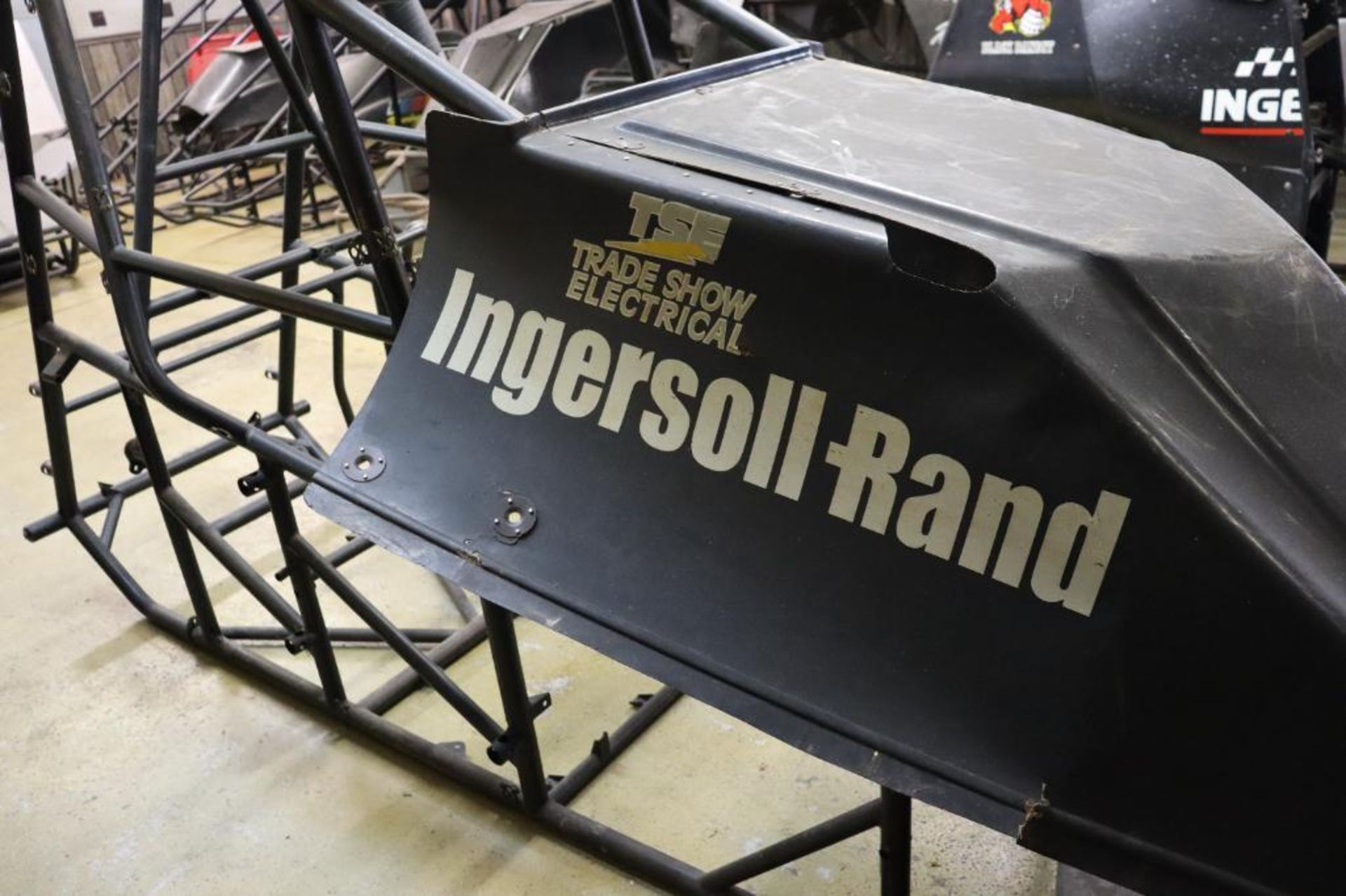 Smith Ingersoll-Rand sprint car w/ body panels & components - Image 3 of 27