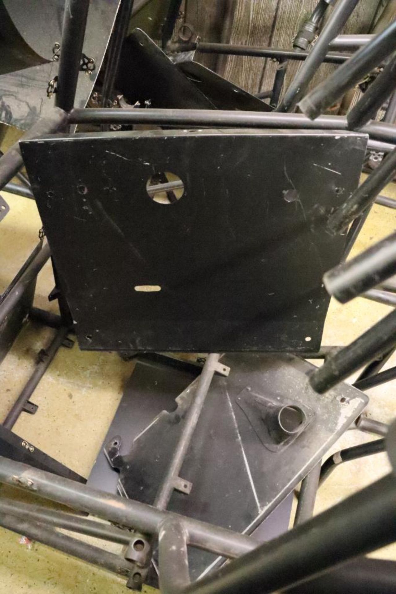 Smith Ingersoll-Rand sprint car w/ body panels & components - Image 19 of 27
