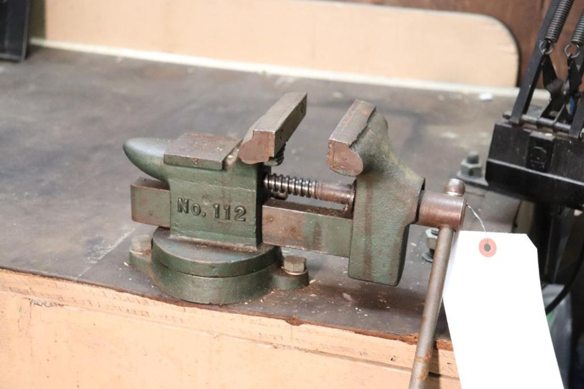 HOWE & FDRY No.112 vise, Littlestown , PA - Image 6 of 8