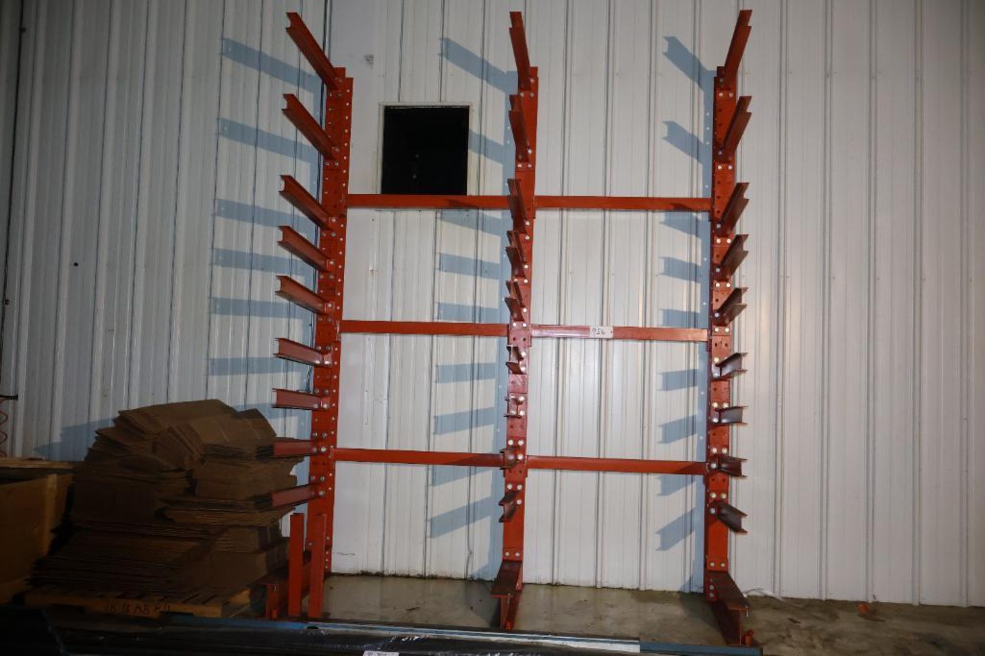 Cantilever rack 12' x 44" uprights, 48" beams - Image 2 of 6