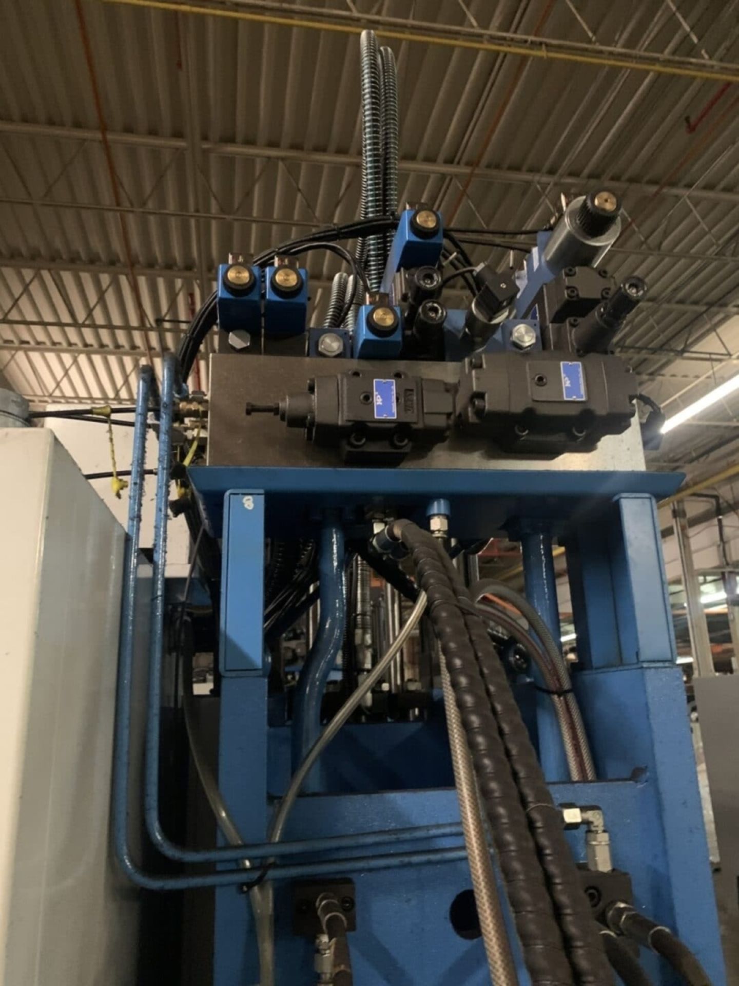 Watai Rubber Injection Molding Machine XZL-160EX27 - Image 19 of 19