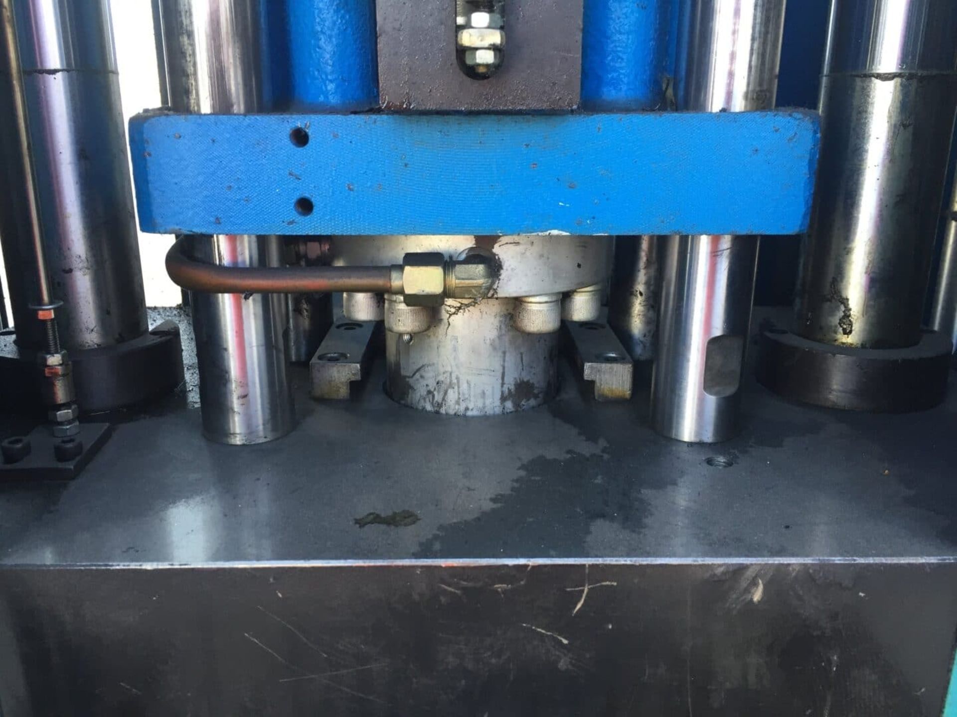 Watai Rubber Injection Molding Machine XZL-160EX27 - Image 10 of 19