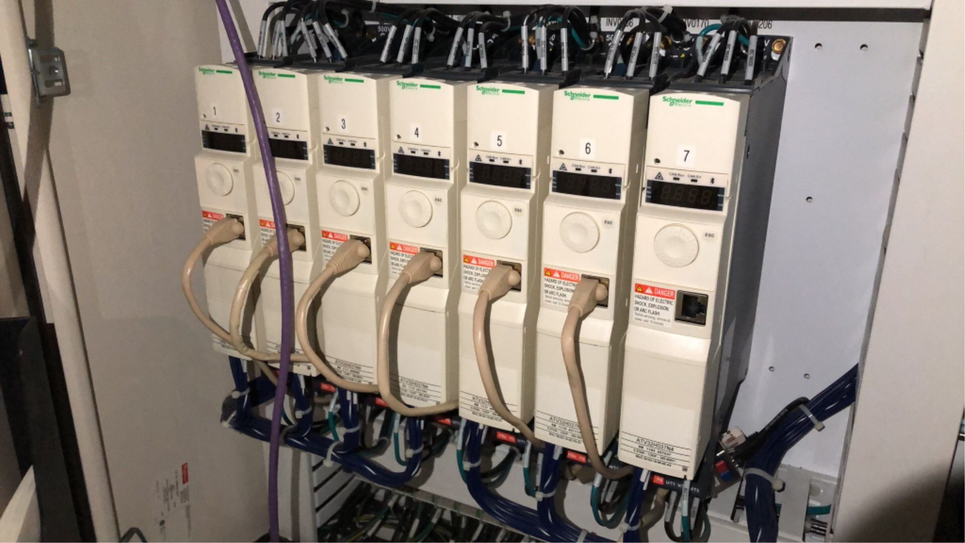 MFG Electronic Control Model Components Cabinet Size (WDH) 36
