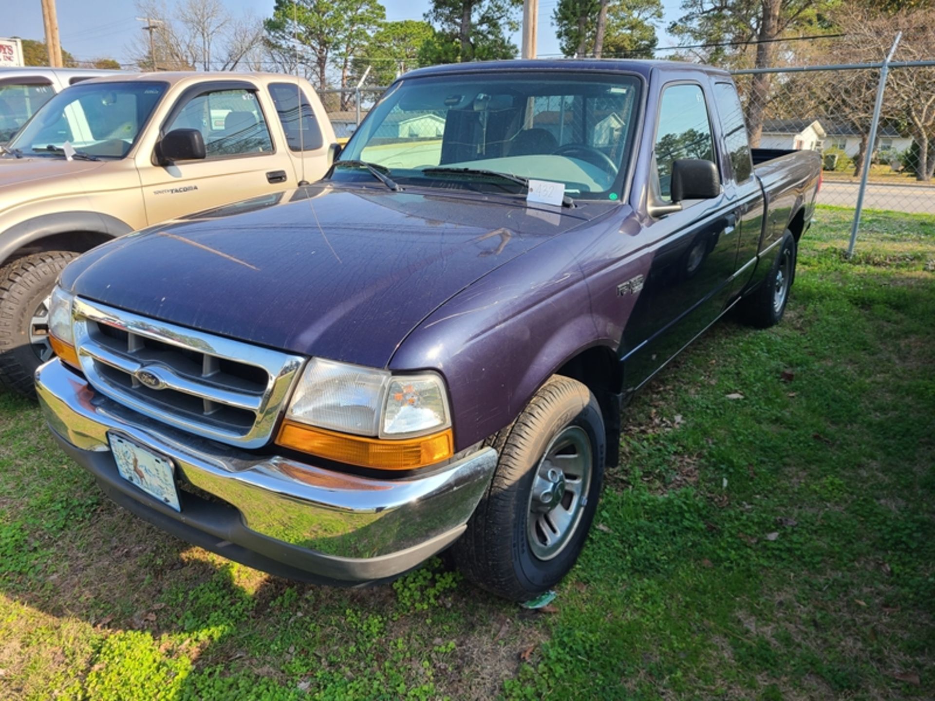 1999 FORD Ranger XLT ext. cab 2wd - 54,704 miles Showing- VIN: 1FTYR14V2XTA37872