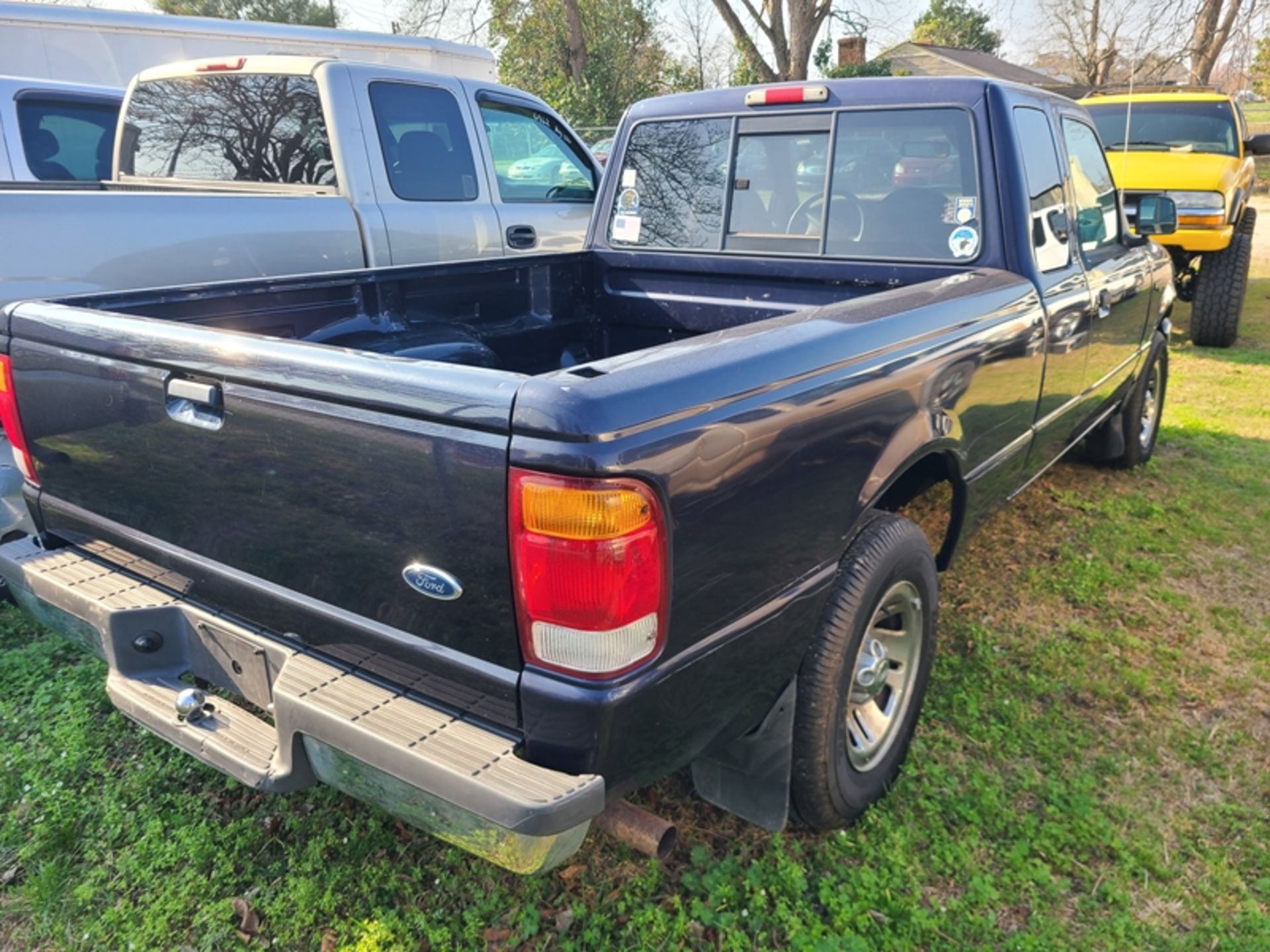 1999 FORD Ranger XLT ext. cab 2wd - 54,704 miles Showing- VIN: 1FTYR14V2XTA37872 - Image 4 of 6