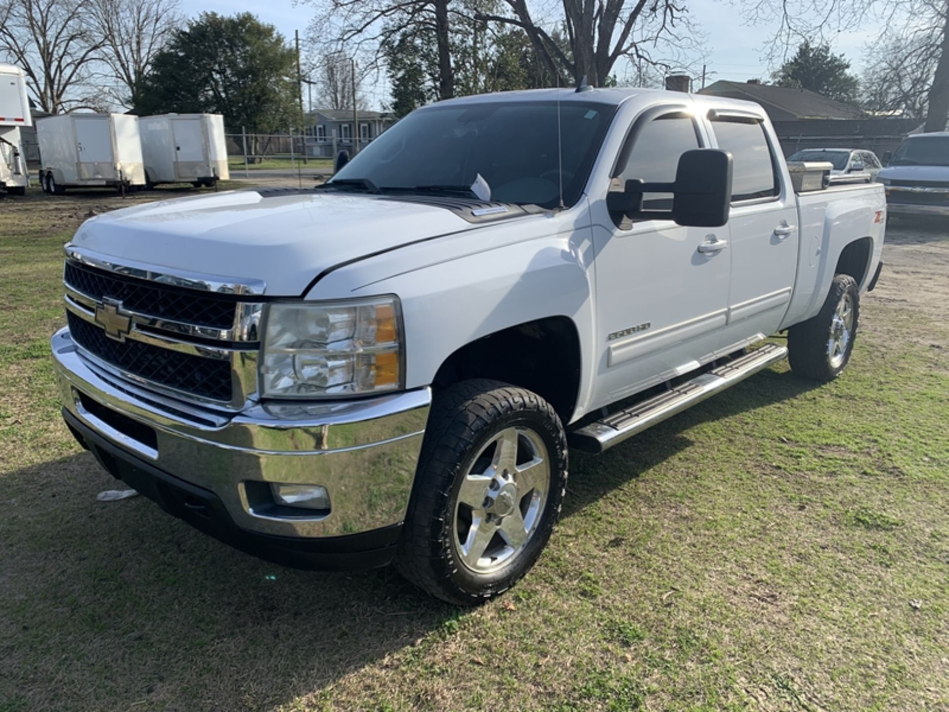 2011 CHEVROLET 2500HD Diesel Z71-LTZ 4wd crew cab - 203,306 miles - VIN: 1GC1KYC82BF154028 new