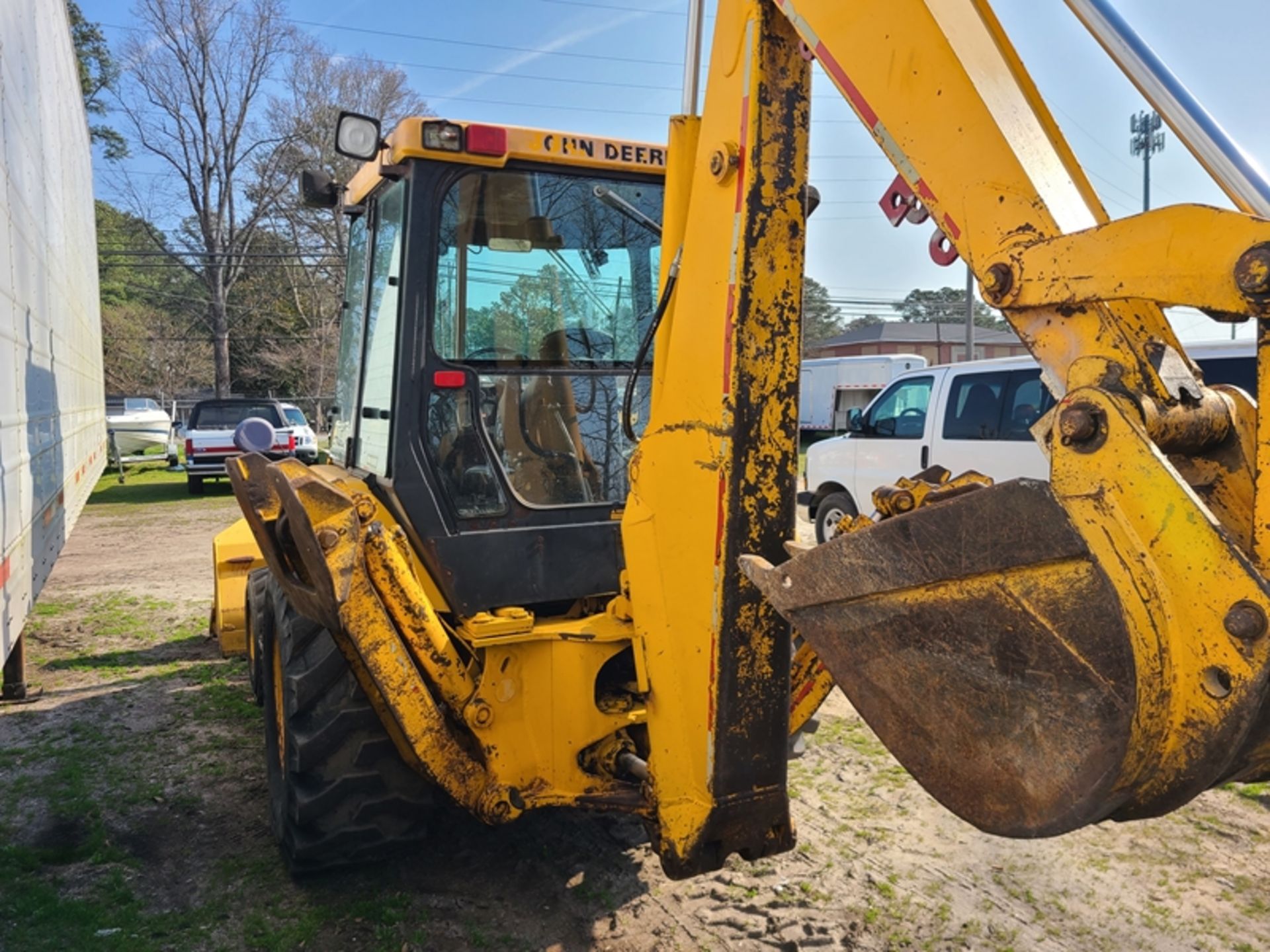 John Deere 410C Backhoe/Loader 4wd cab - 5,446 hrs - T0410CG727473 - Image 6 of 7