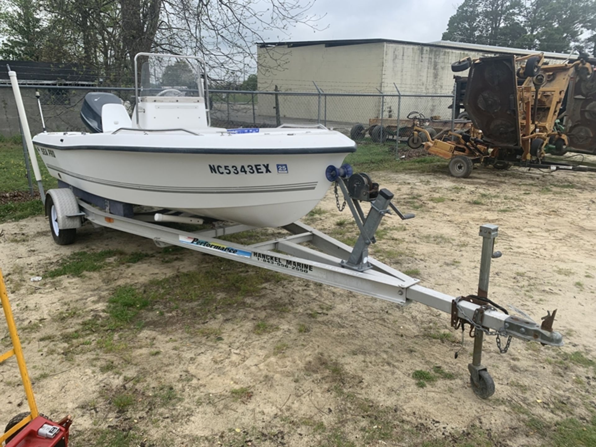 2003 SEA PRO 170 17' fiberglass center console with Yamaha 115 and trailer - HULL ID - PIOLB978K203 - Image 2 of 9