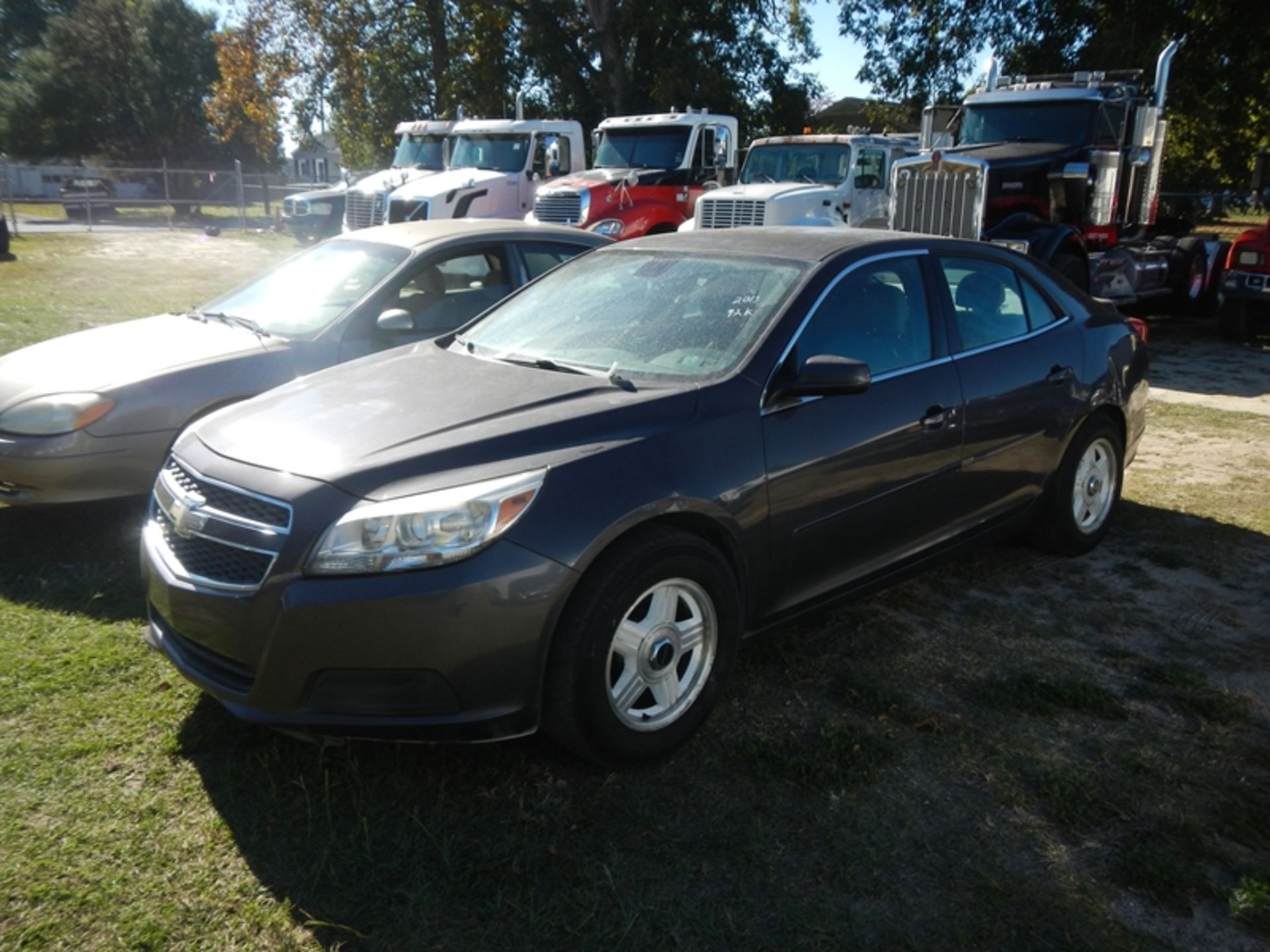 2013 CHEVROLET Malibu - 92,340 miles showing - 1G11D5SRXDF207461