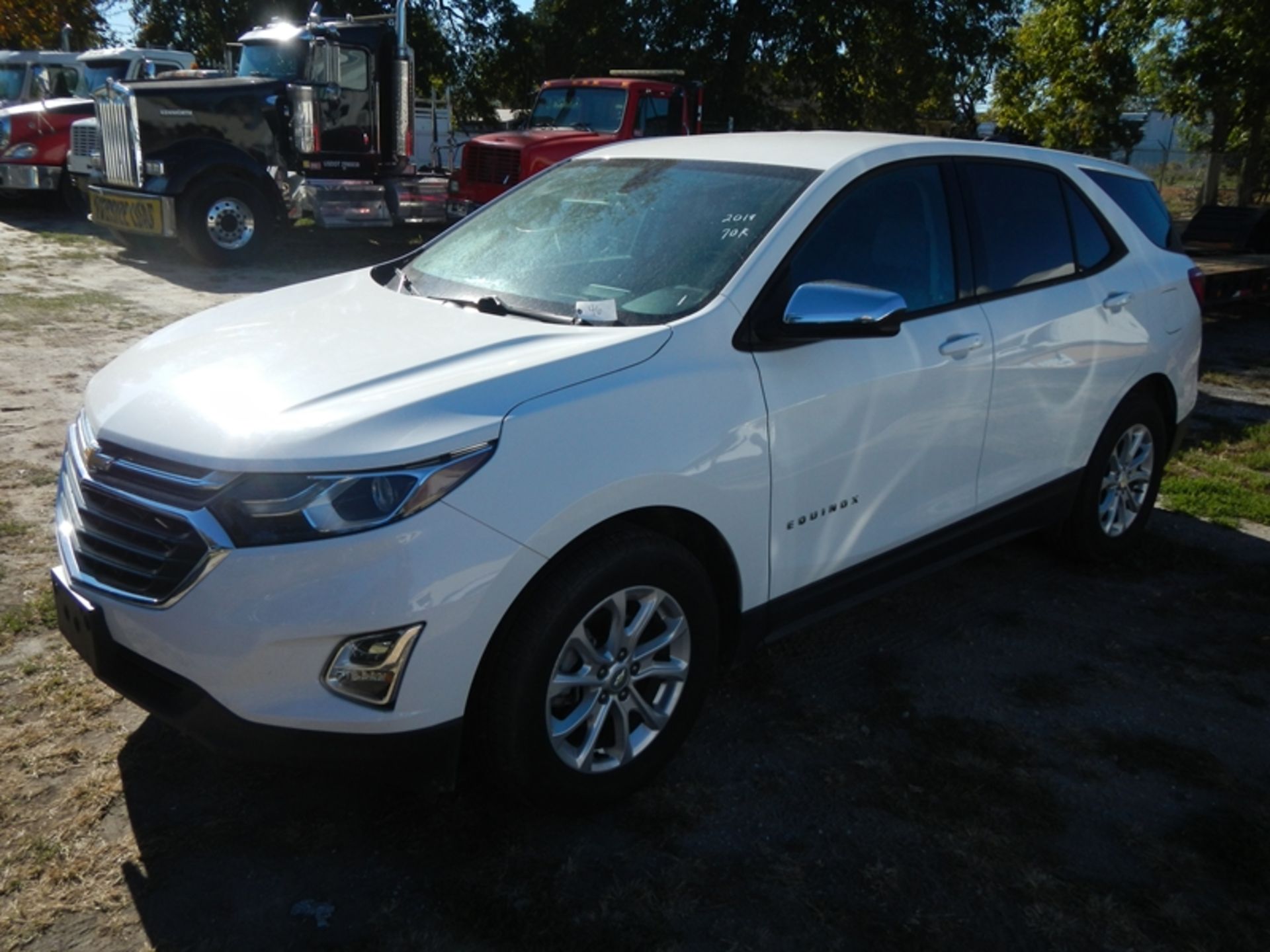 2019 CHEVROLET Equinox LT - 70,250 miles showing - 3GNAXHEV7KS643760