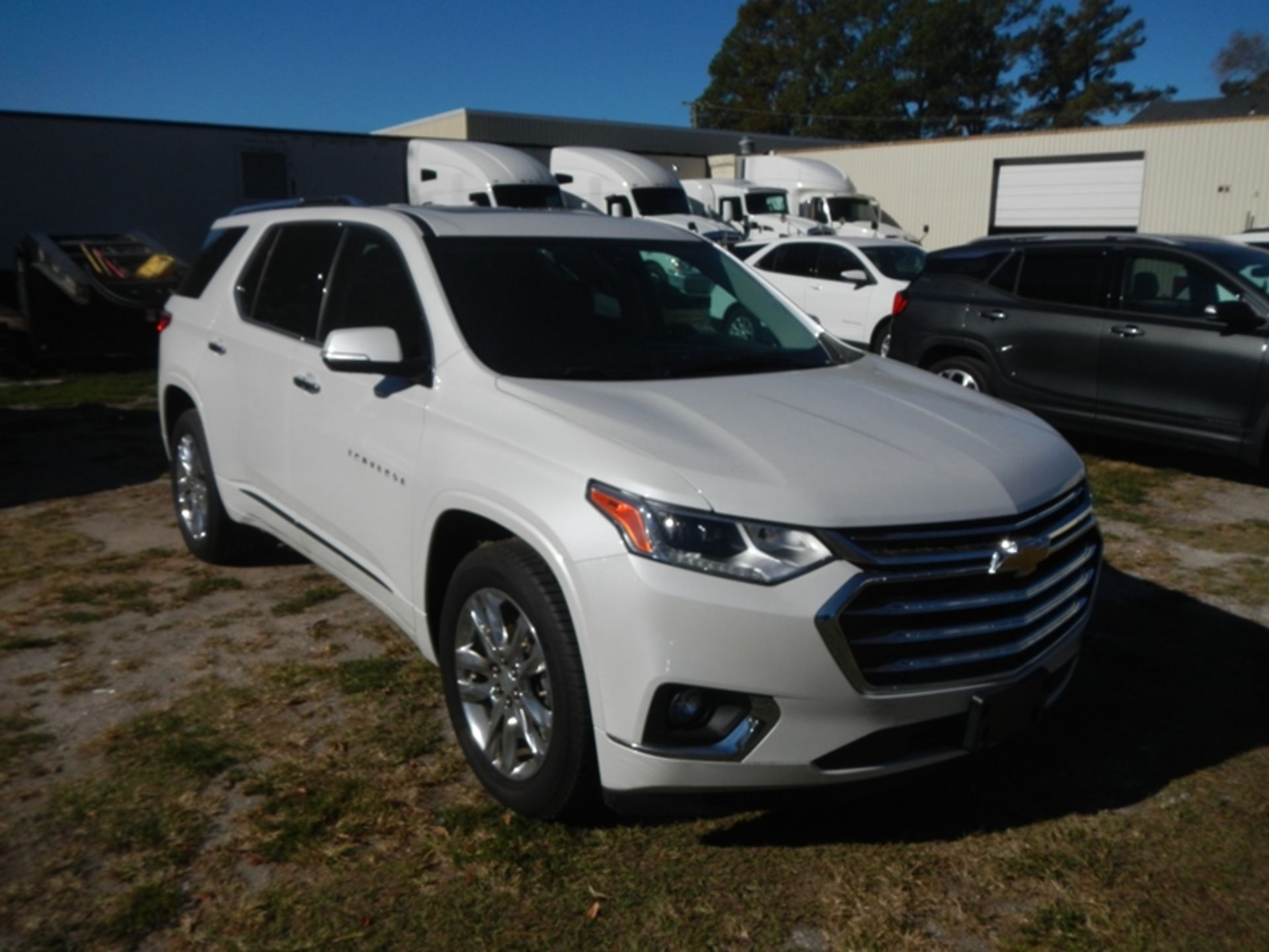 2018 CHEVROLET Traverse High Country - 106,668 miles showing - 1GNEVKKW6JJ103642 - Image 2 of 8