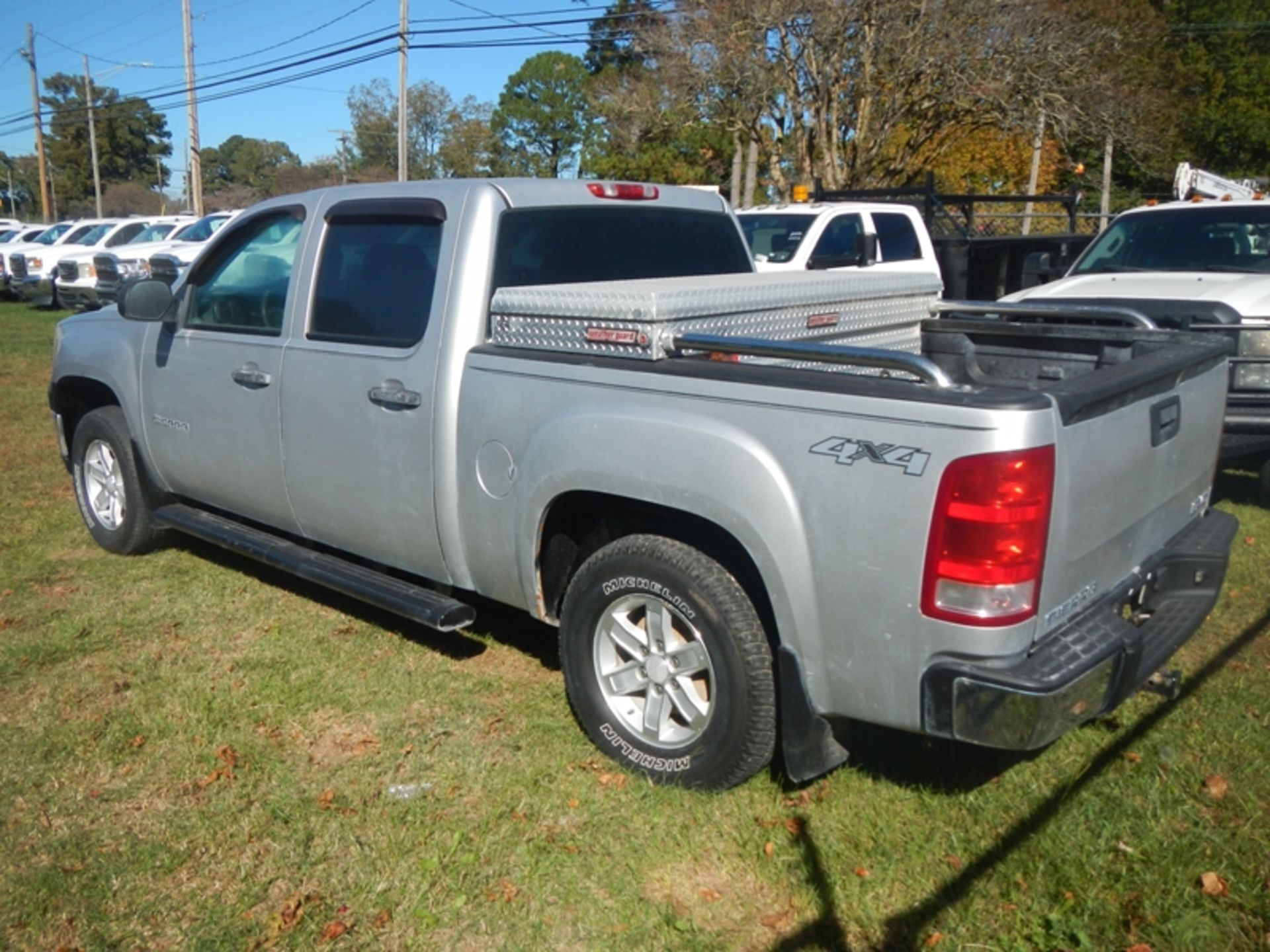 2013 GMC Sierra 1500 crew cab, 4wd - 292,812 miles showing - 3GTP2TE71DG154878 - Bild 4 aus 6