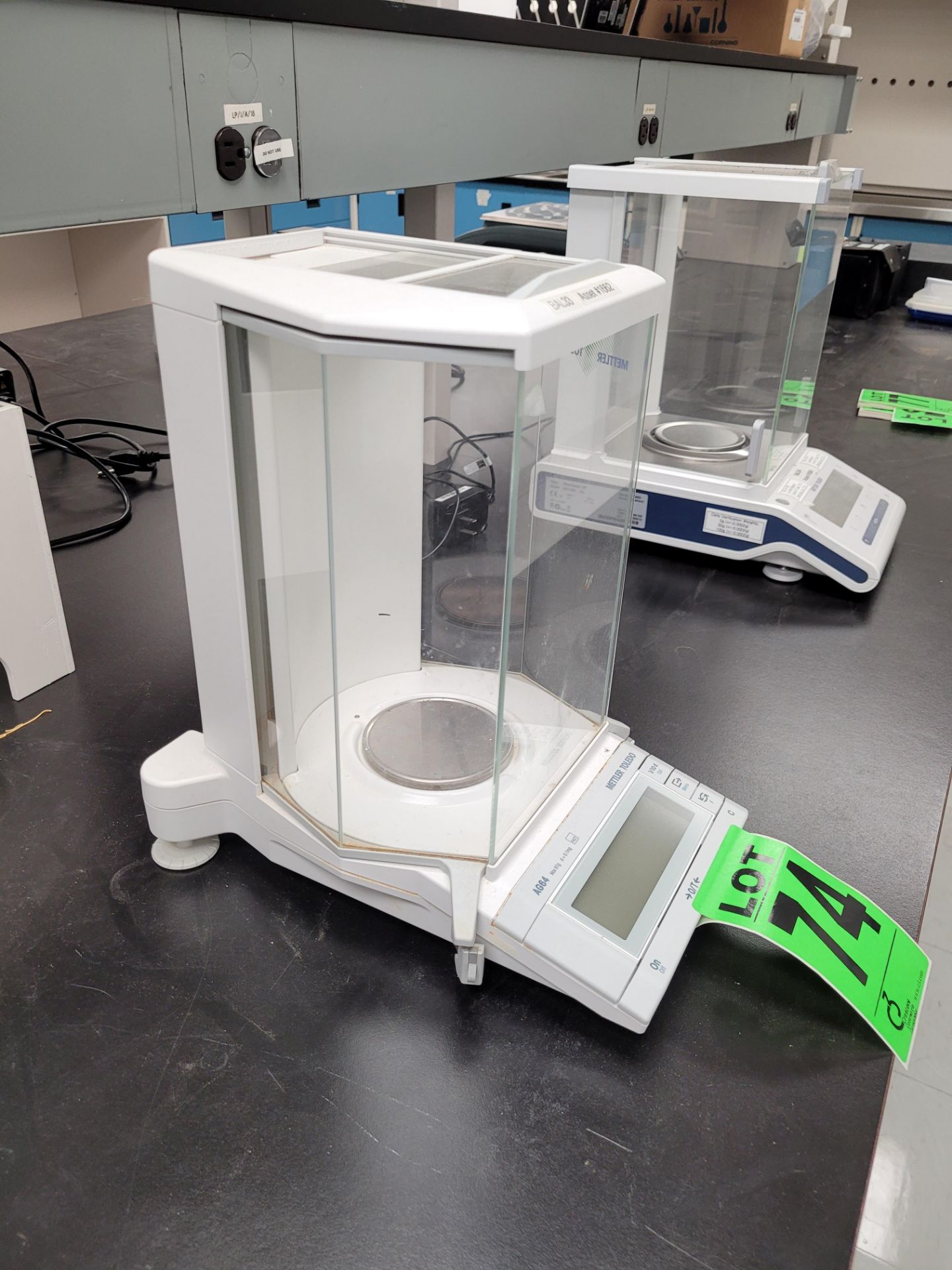 METTLER TOLEDO mod. AG64 analytical balance - Image 6 of 7