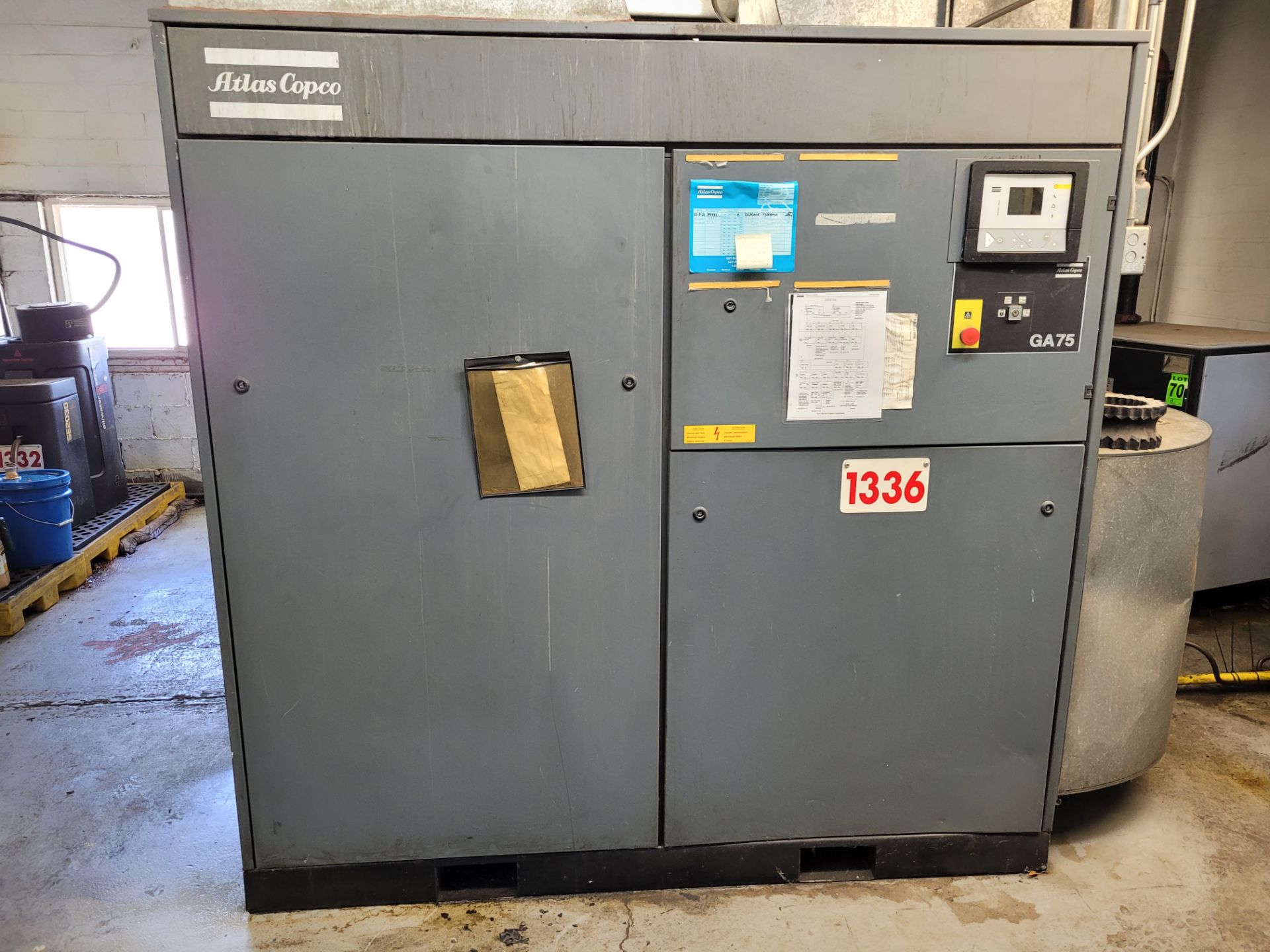 100 HP ATLAS COPCO mod. GA75 Rotary Screw Air Compressor, 83ooo hrs, ser. 461421